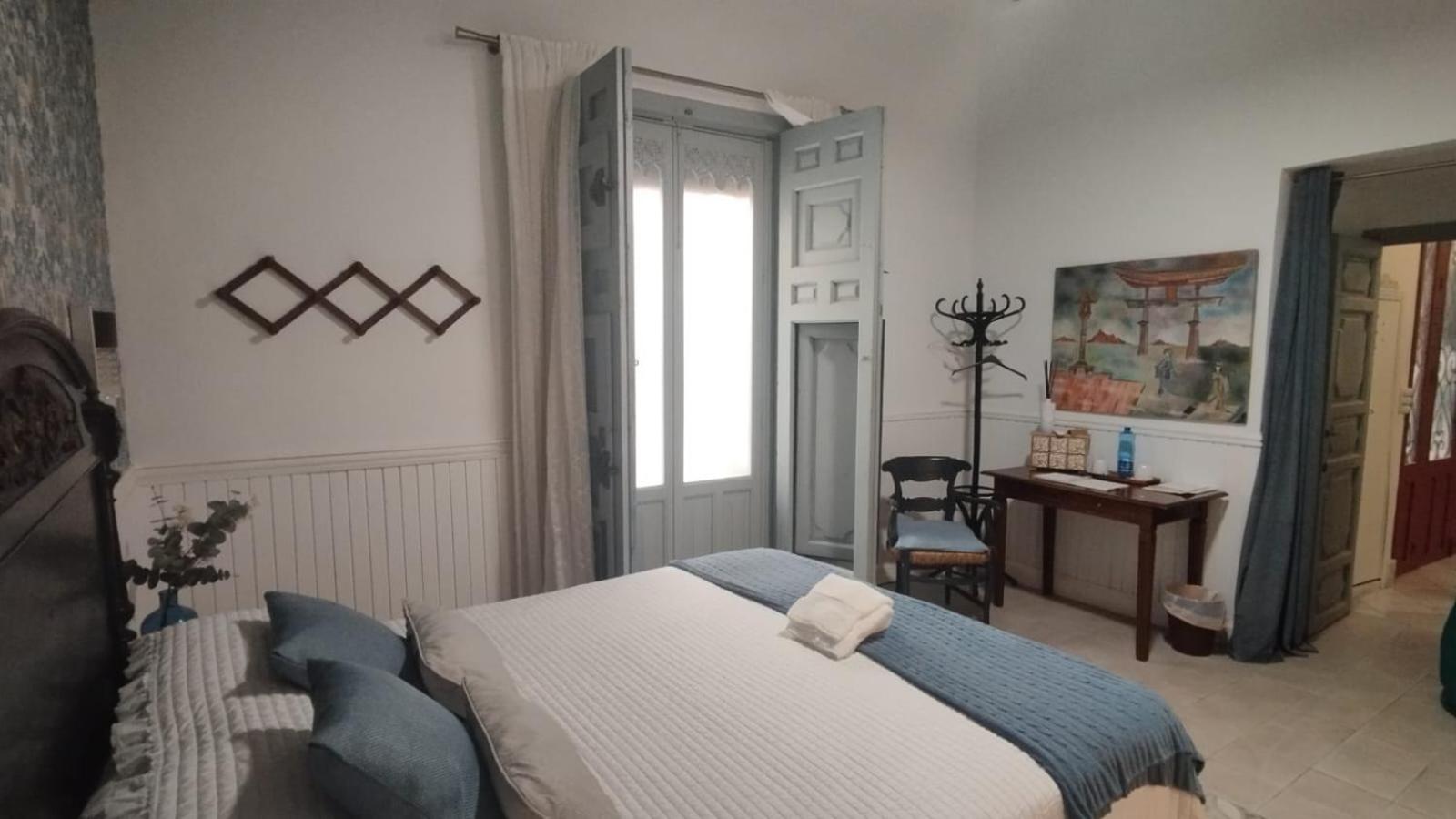 Standard Double Room photo 2