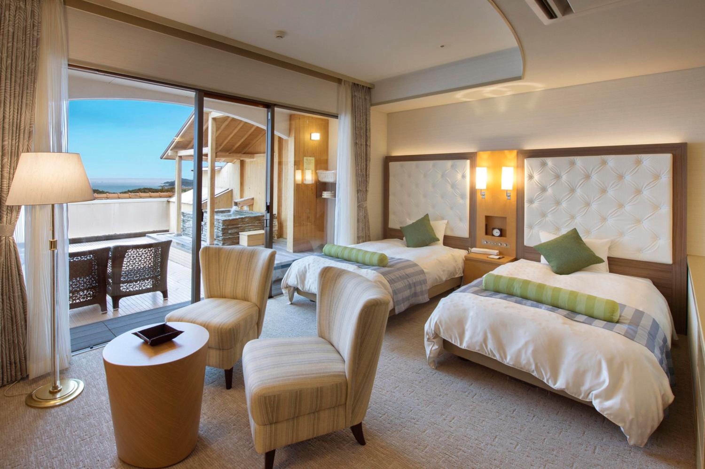 Premium Japanese-Western-Style Room with Open-air hot spring bath photo 1