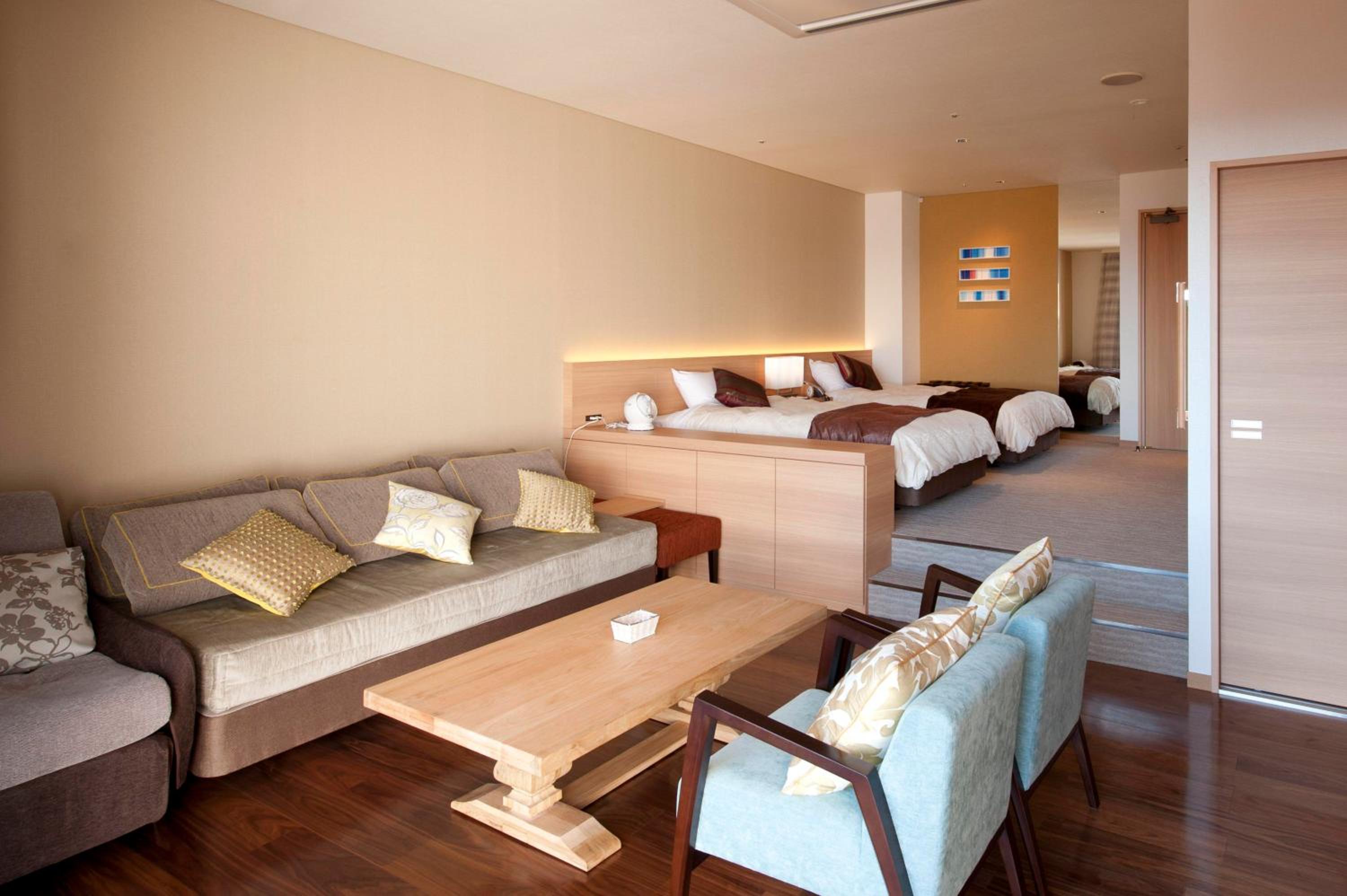 Premium Twin Room with Open-air hot spring bath photo 3