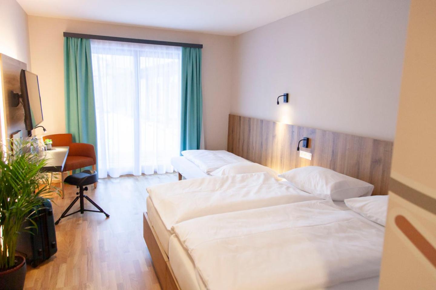 Triple Room - Photo 1