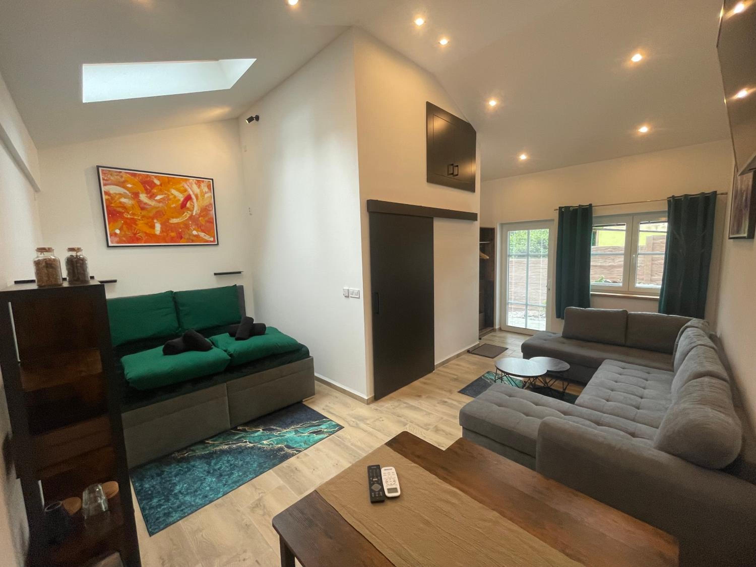 Deluxe King Room photo 1