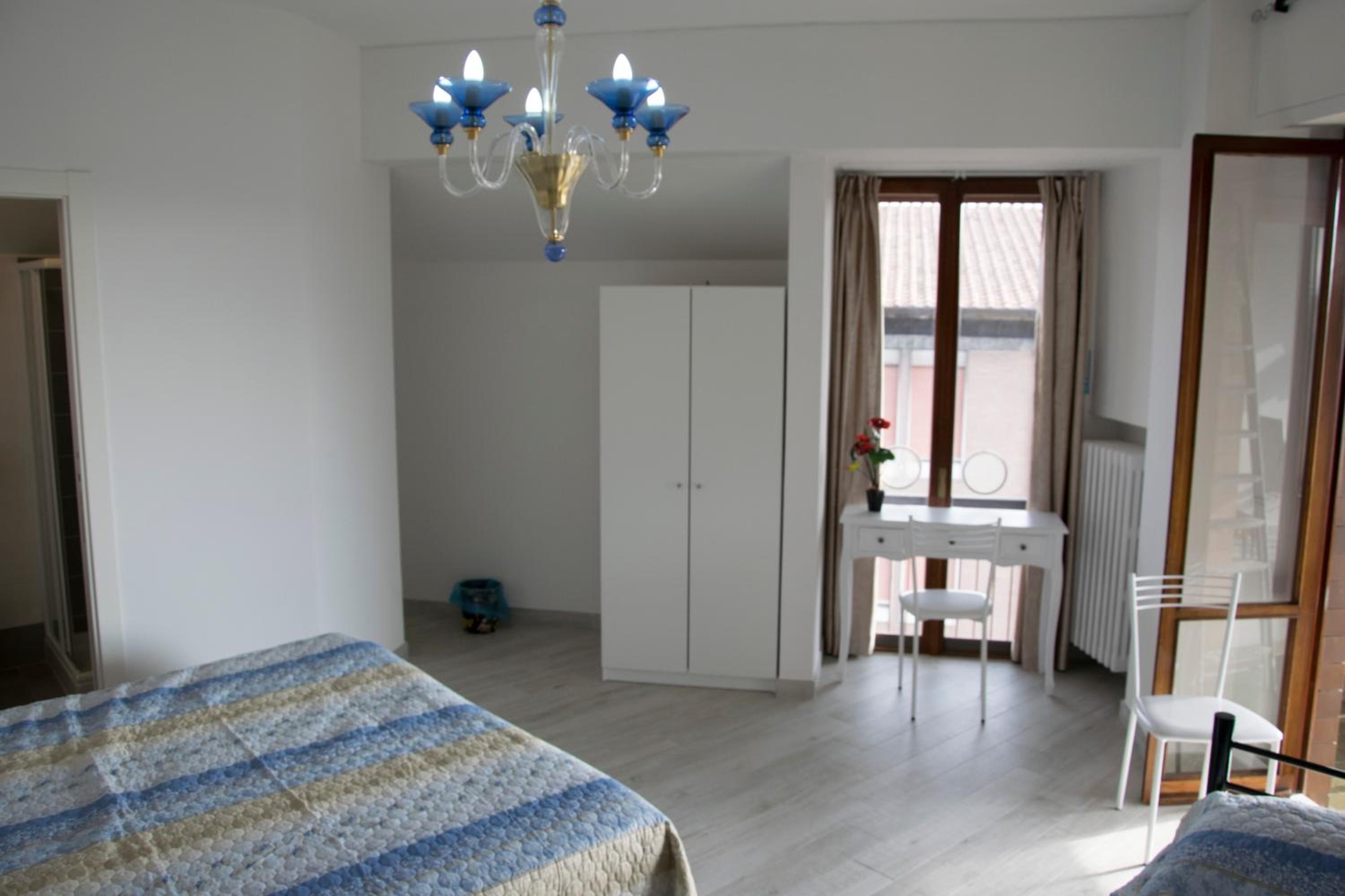 Triple Room with Private Bathroom photo 1