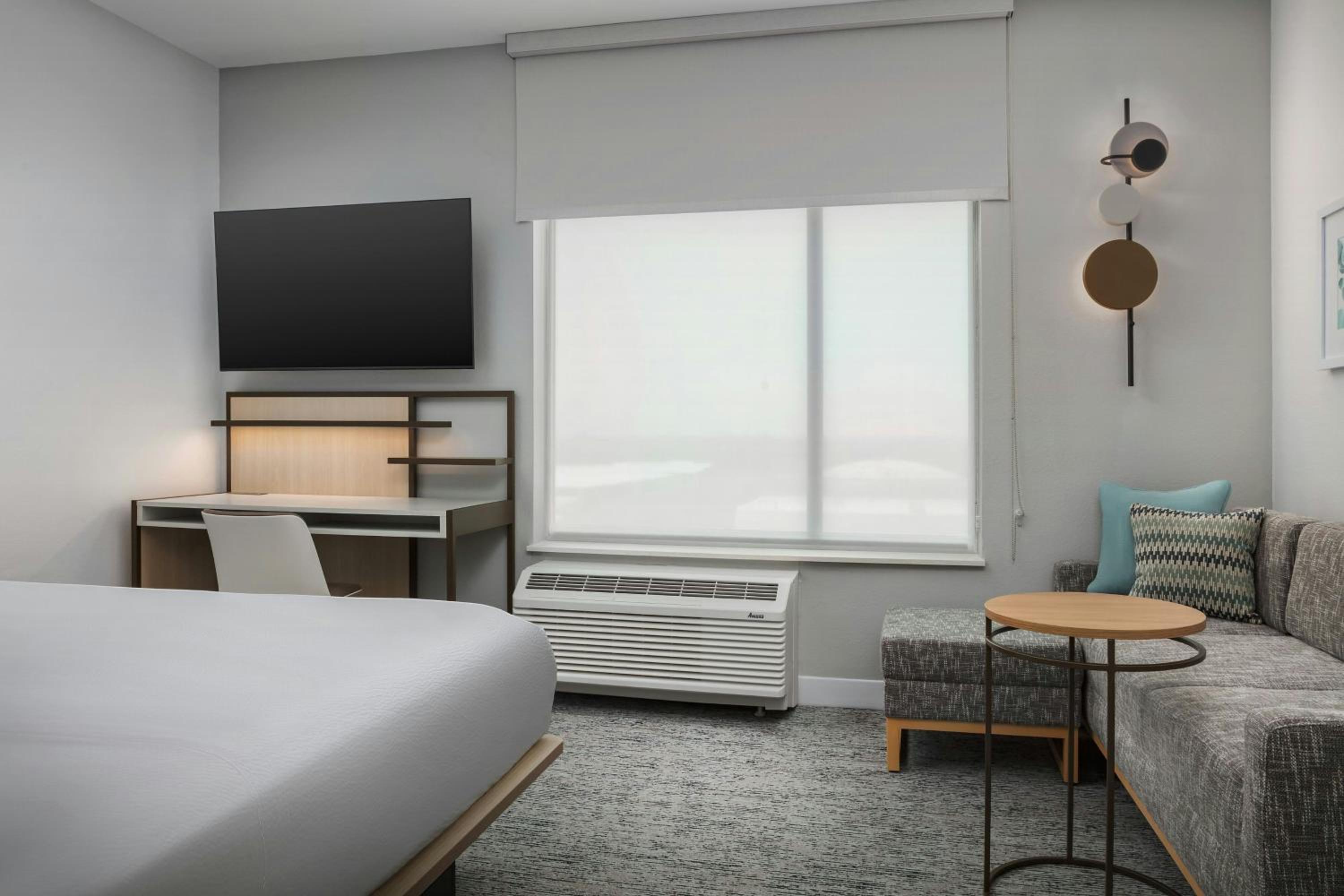 King Studio Suite with Sofa Bed - Photo 1