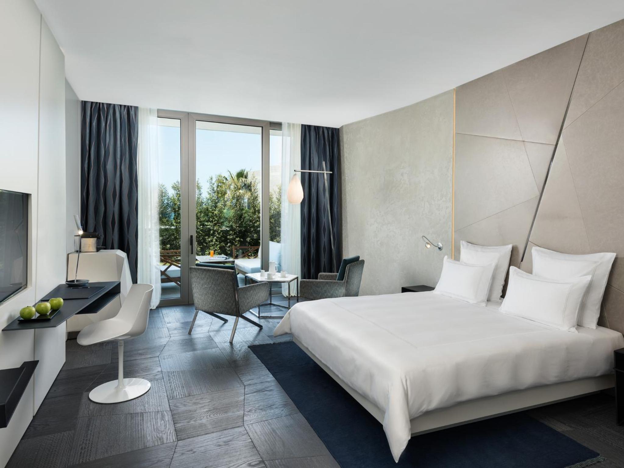 Swiss Advantage Garden View Room