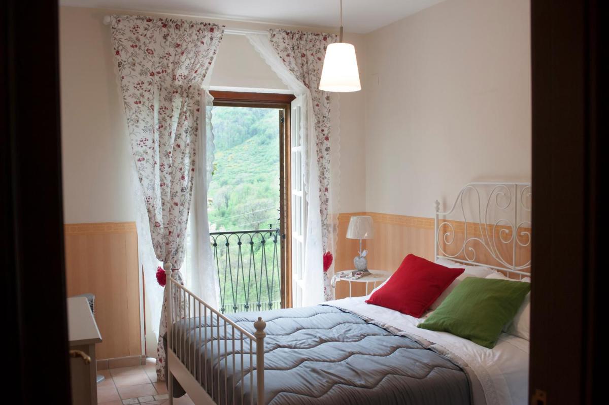 Double Room with Mountain View photo 2