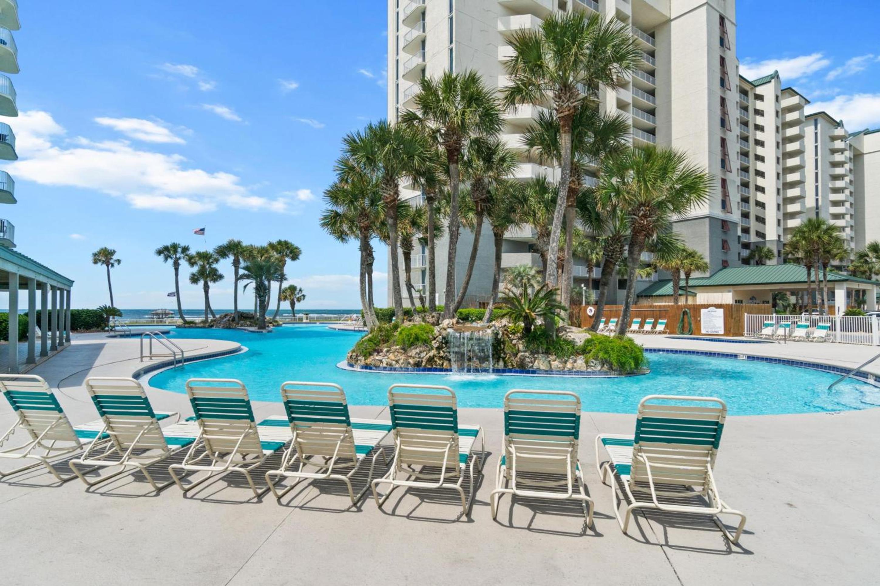 Two-Bedroom Apartment - Oceanfront 