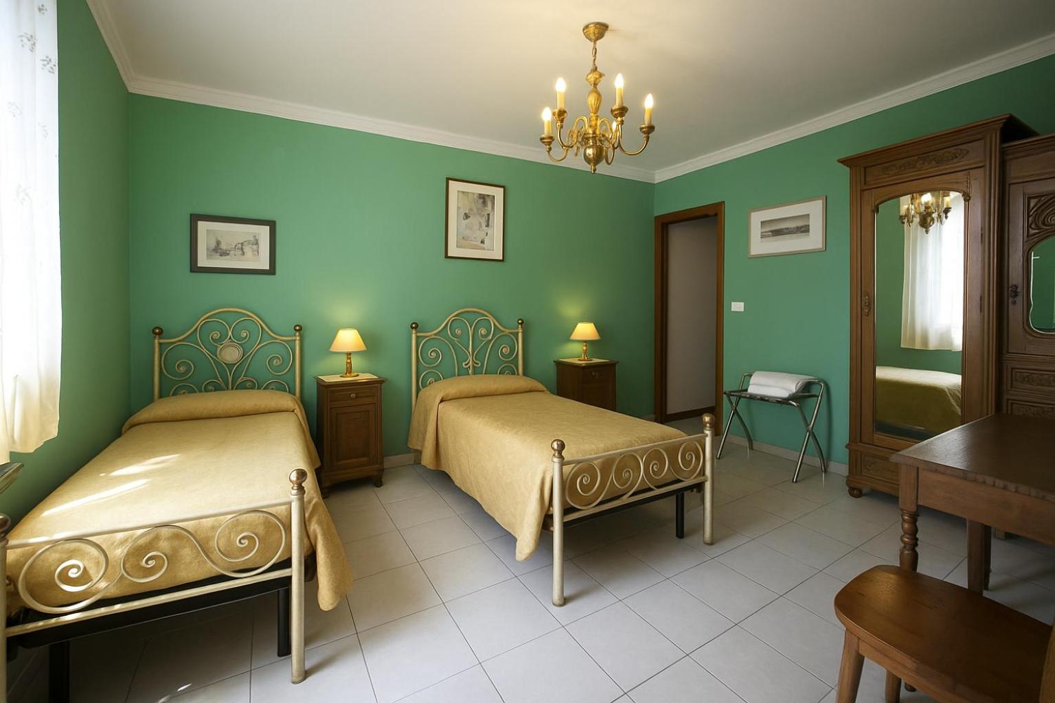 Single Bed in Female Dormitory Room photo 2