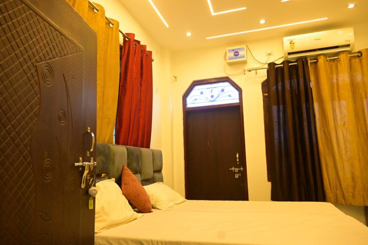 Double Room - Photo 2