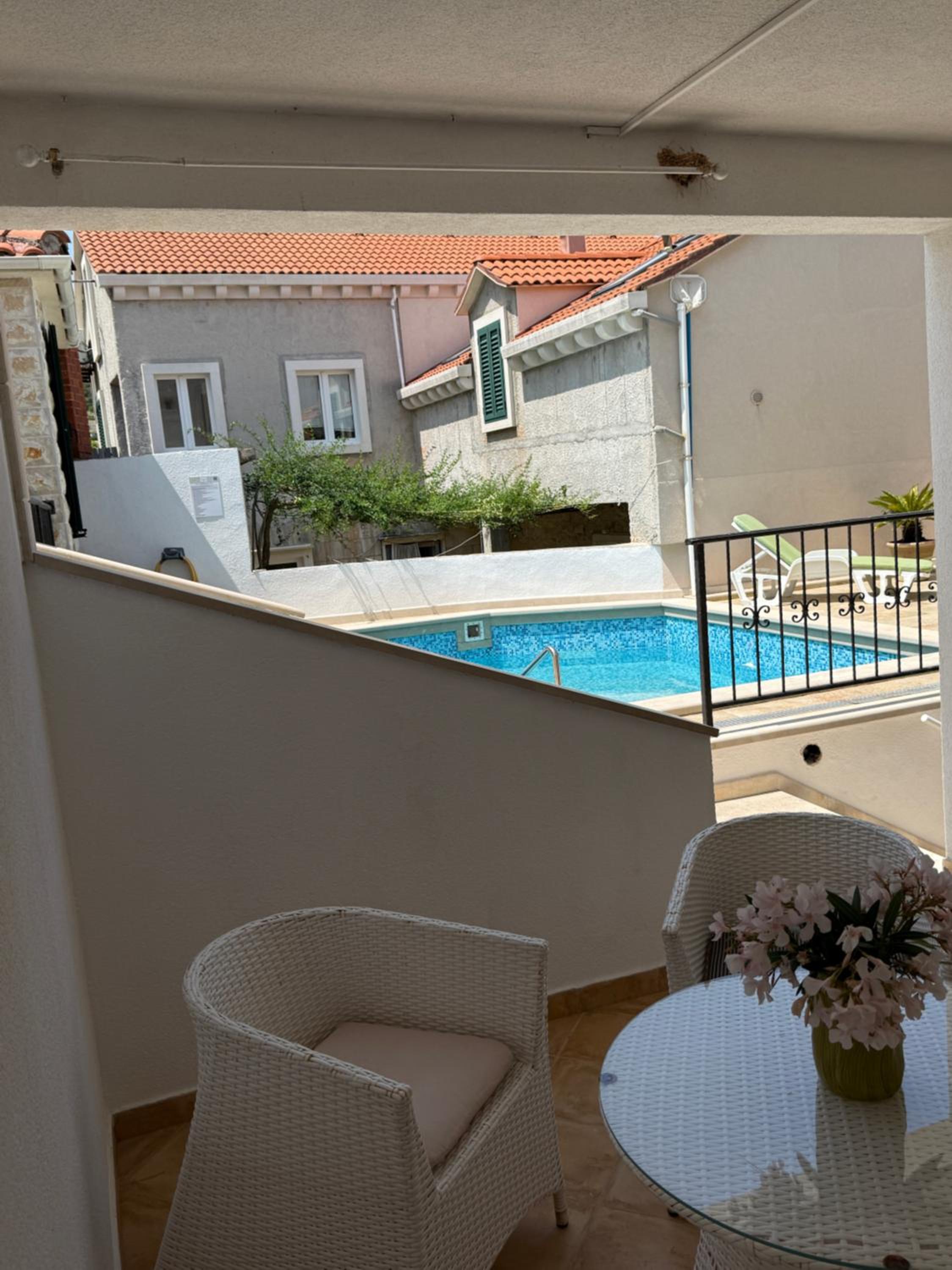 Three-Bedroom Apartment with Sea View photo 2