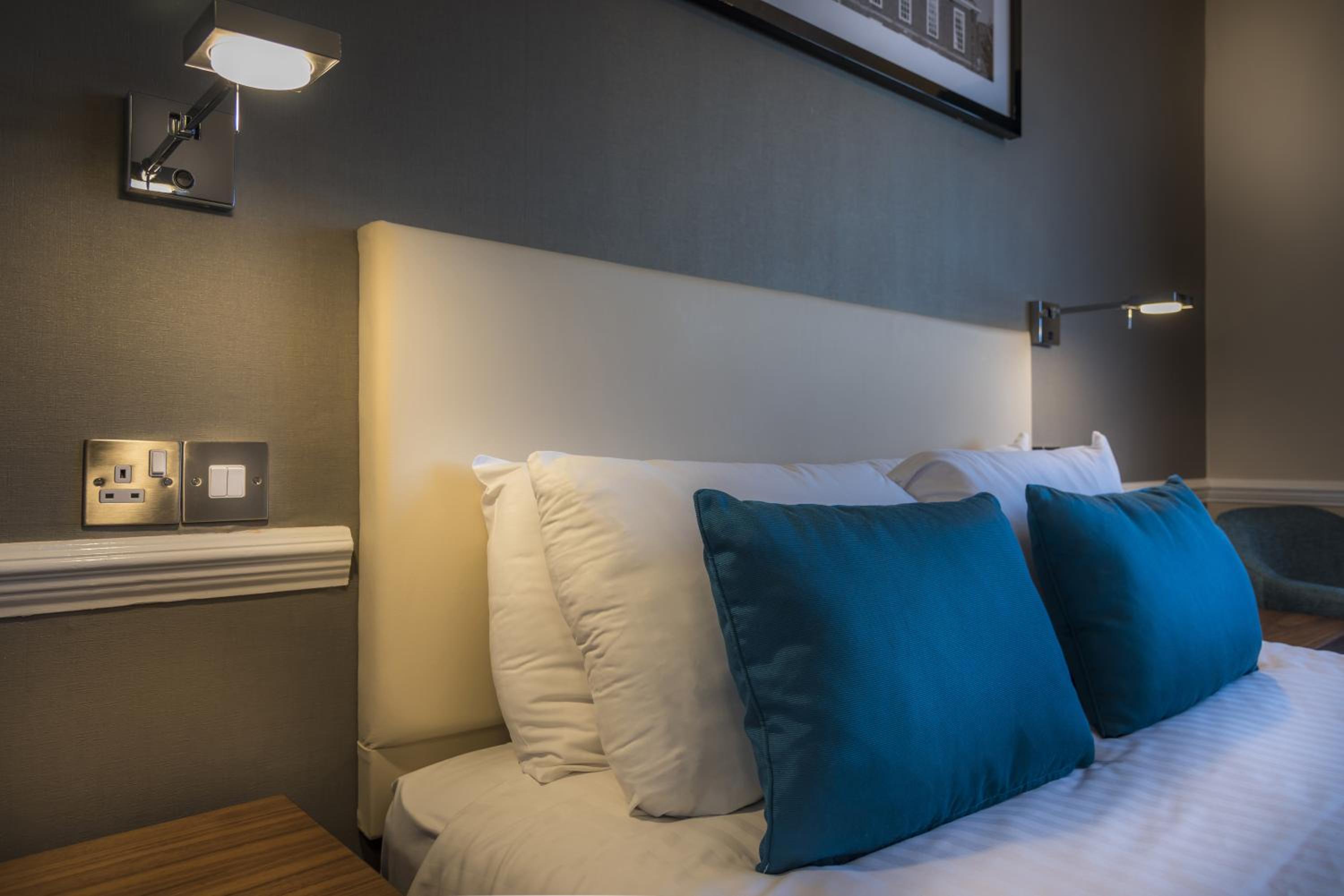Accessible Double Room photo 3