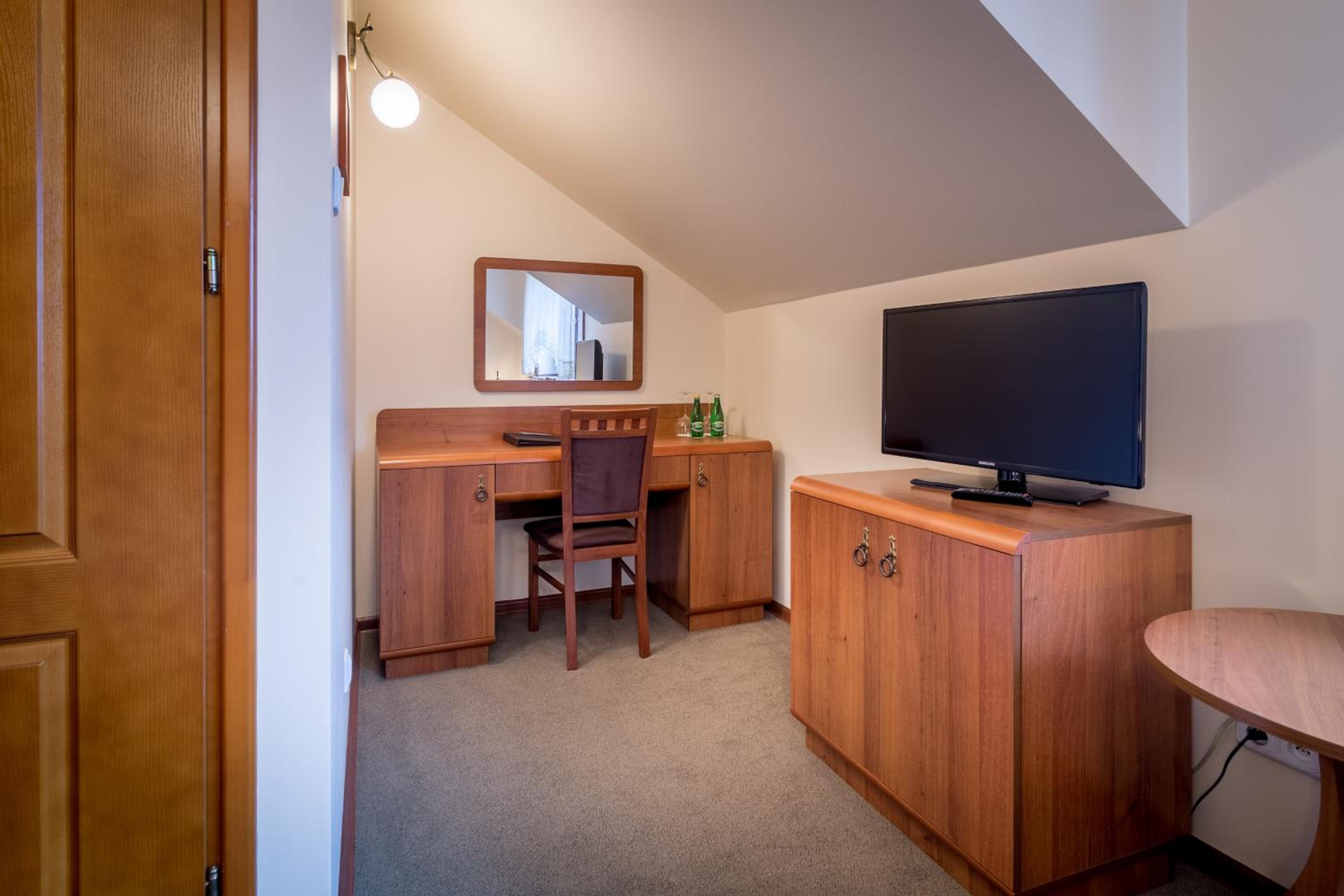 Double Room - Photo 3