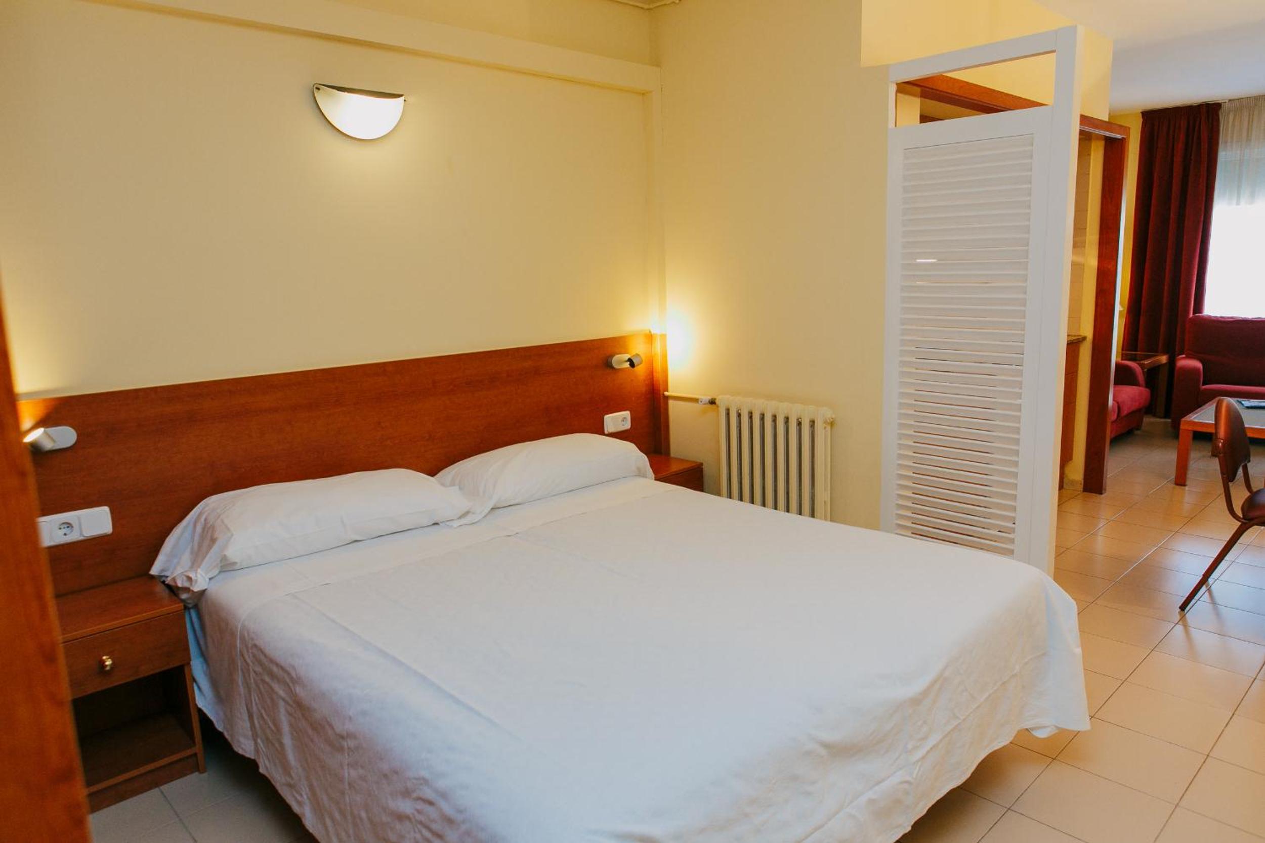 One-Bedroom Apartment (1 Adult) photo 3