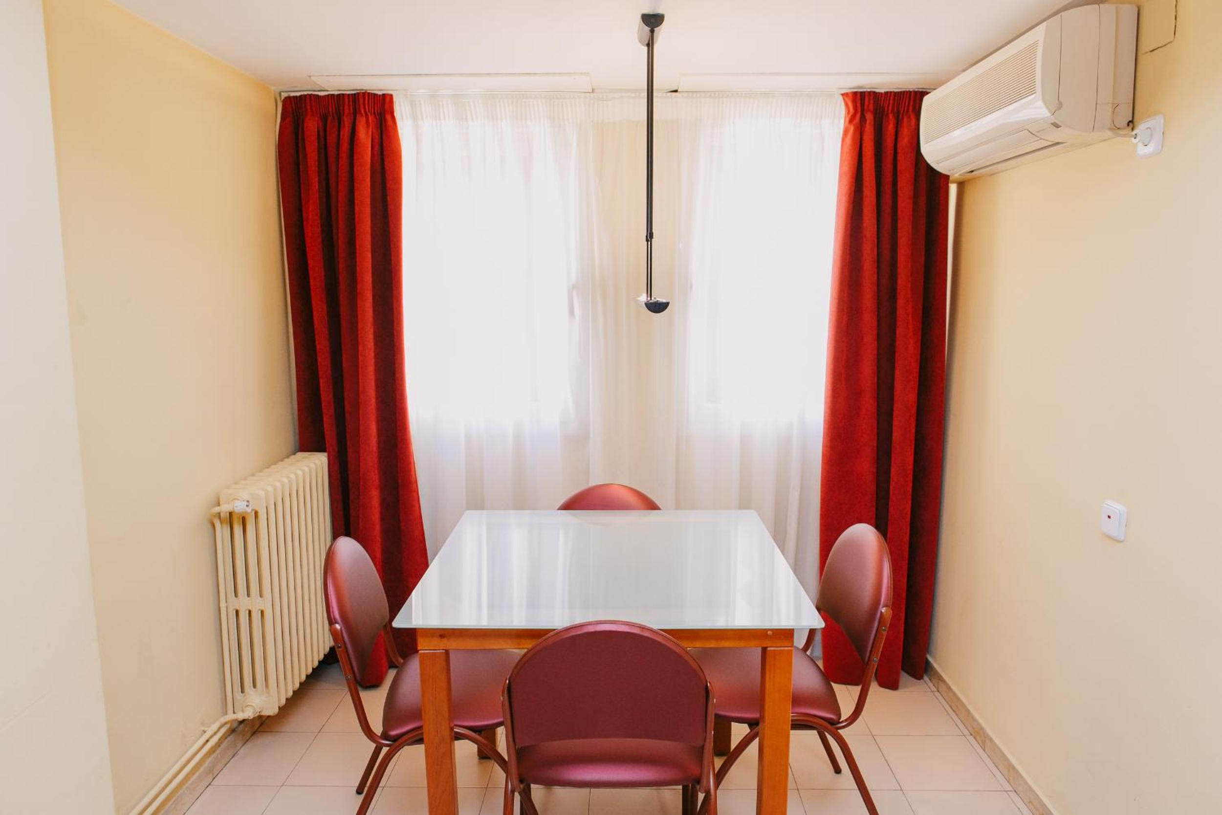 One-Bedroom Apartment (2 Adults) photo 3
