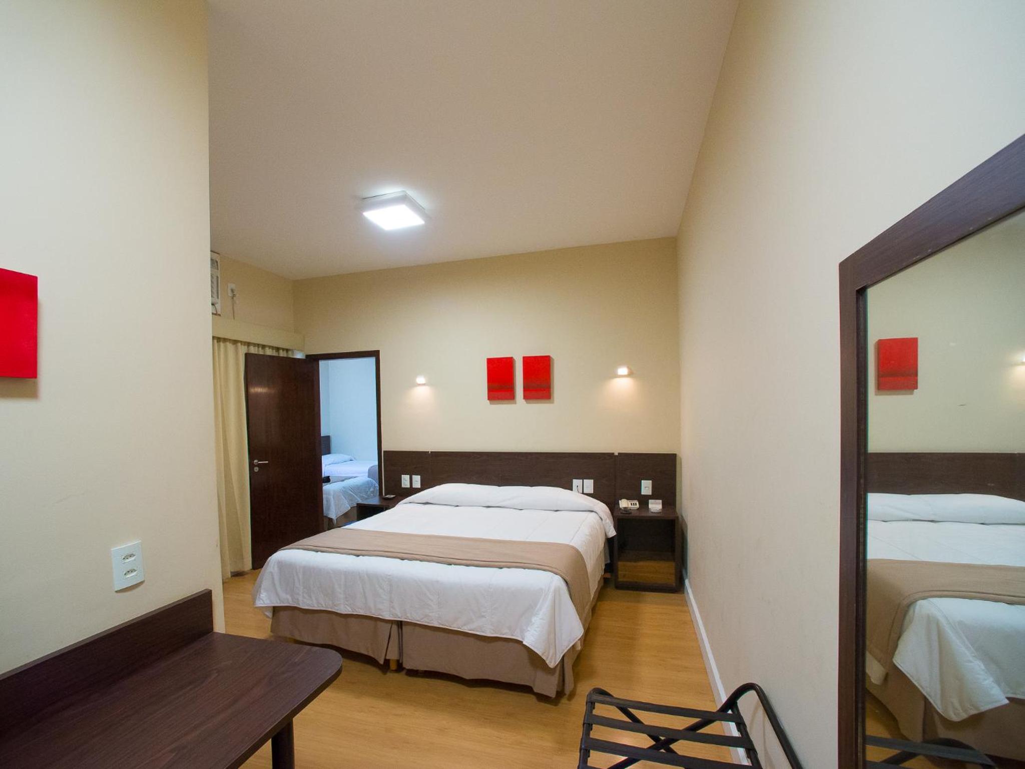 Standard Quadruple Room - Photo 5