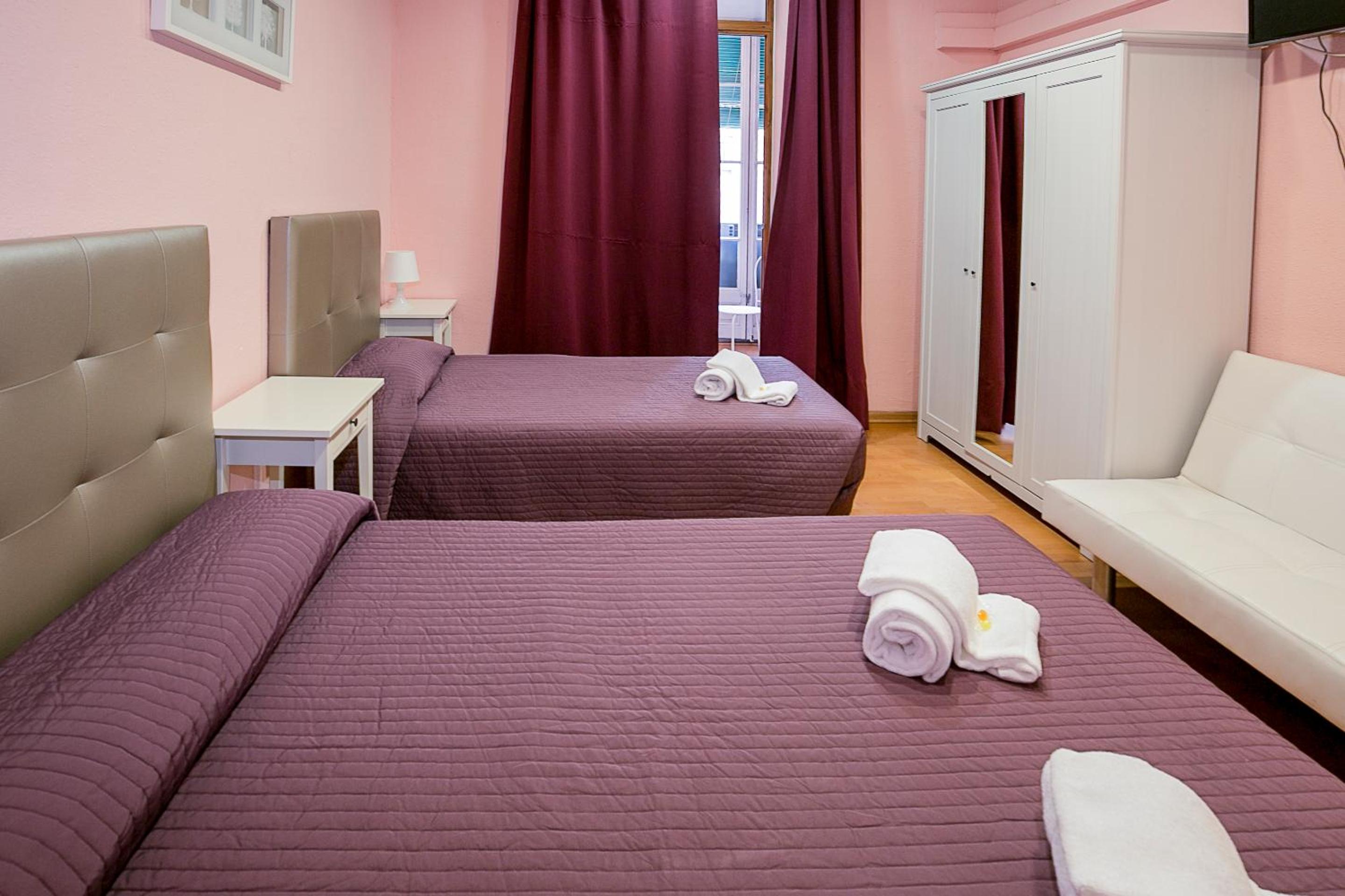 Habitación Doble con Baño Privado