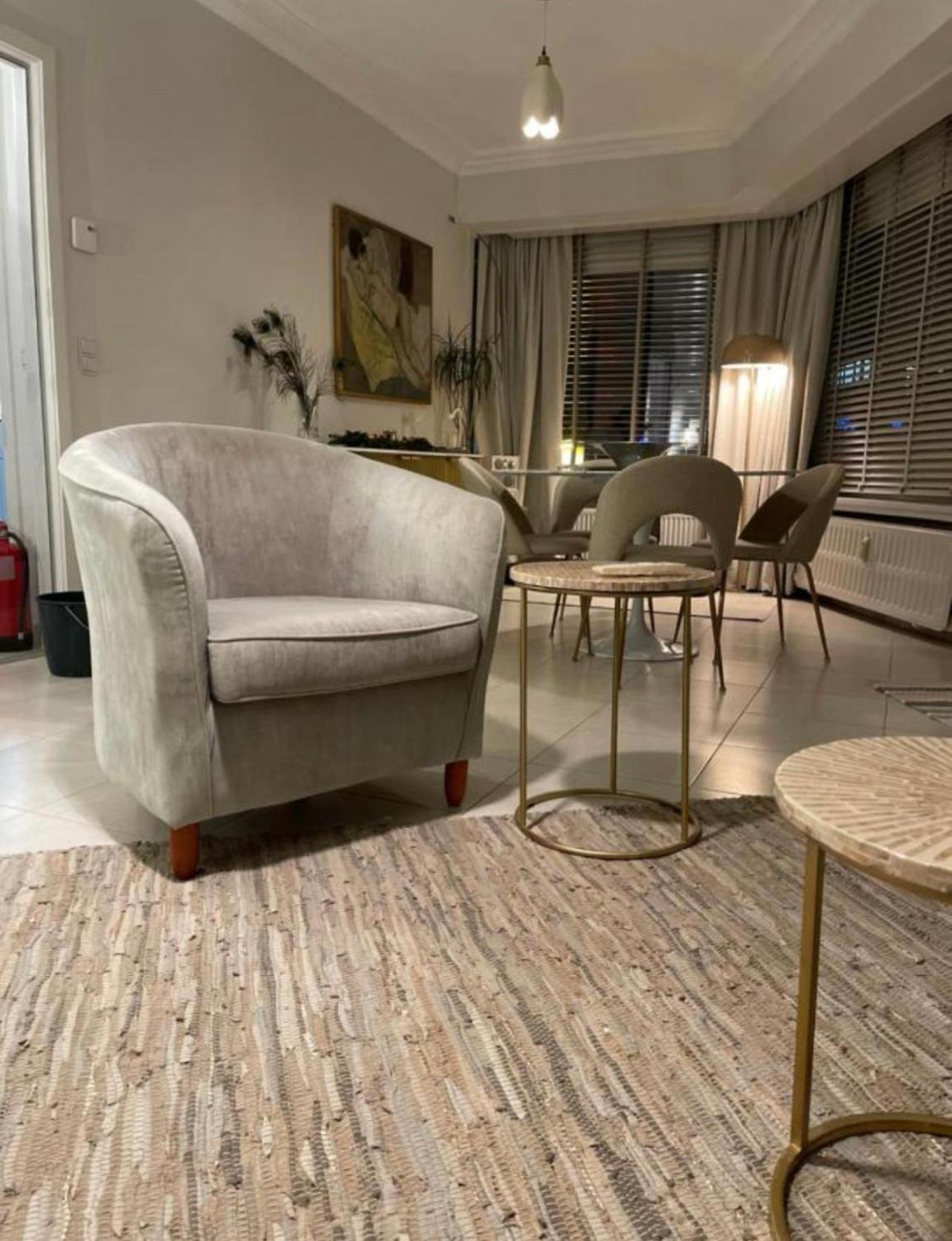 Two-Bedroom Apartment with Sea View photo 2