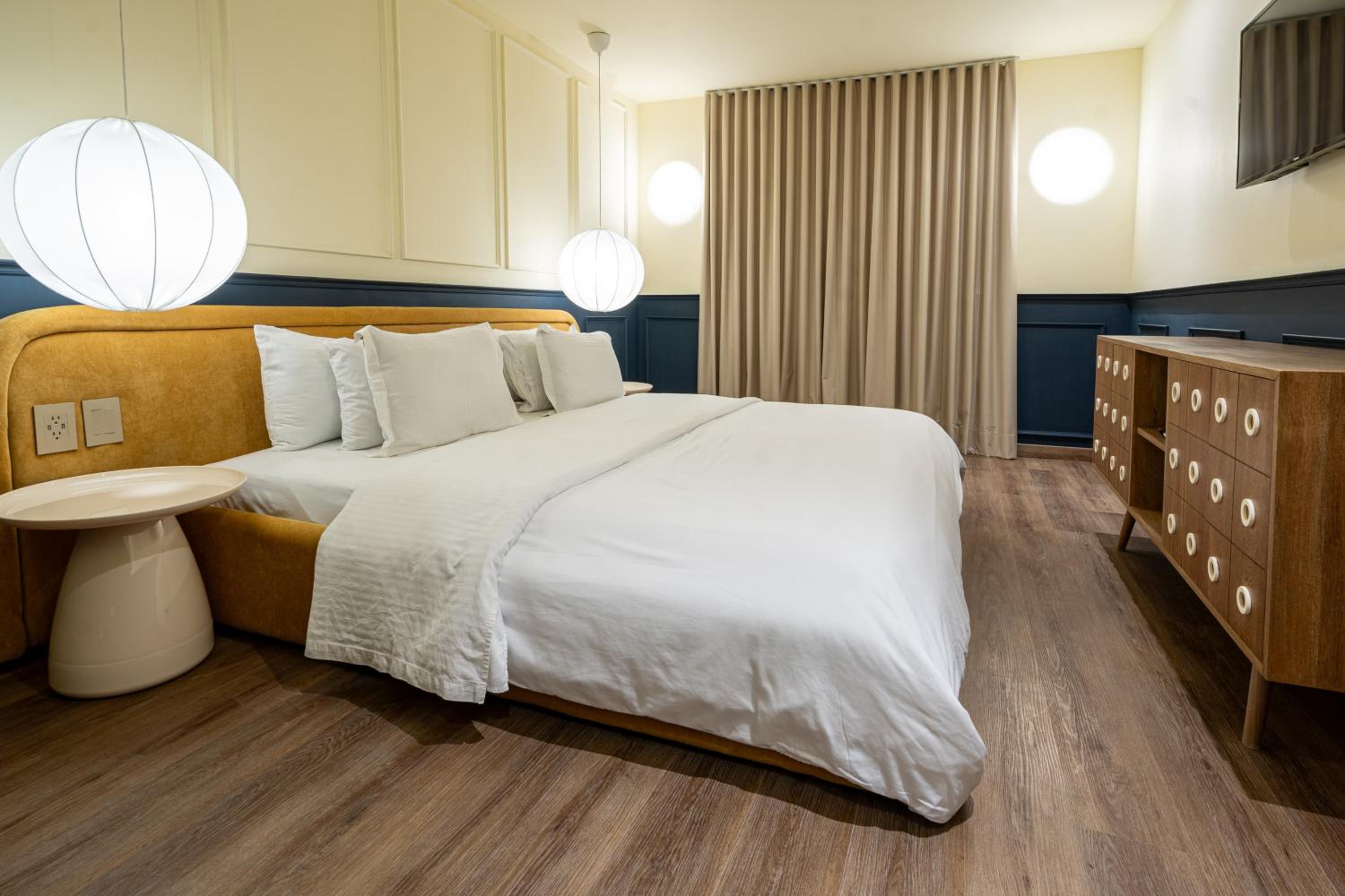 Superior King Room photo 3