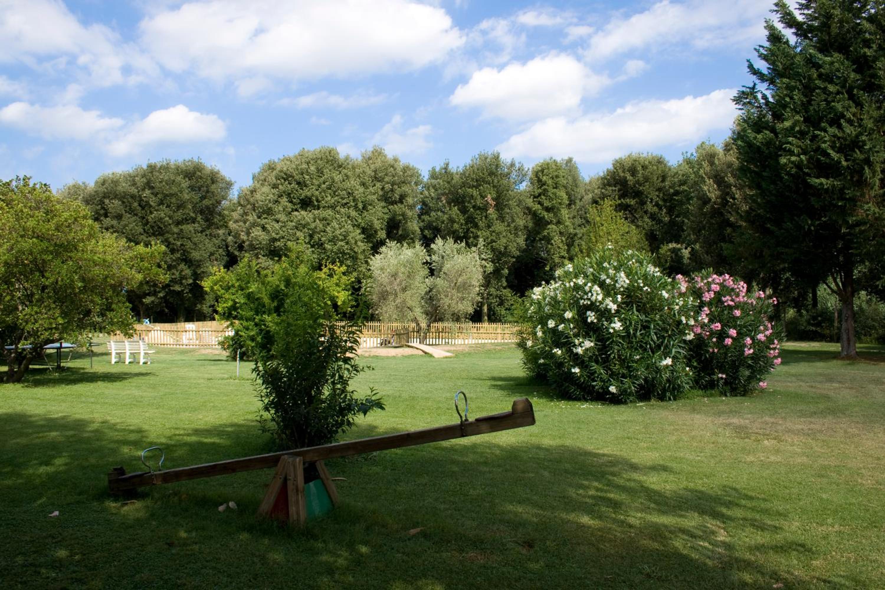 Triple Room with Garden View photo 3