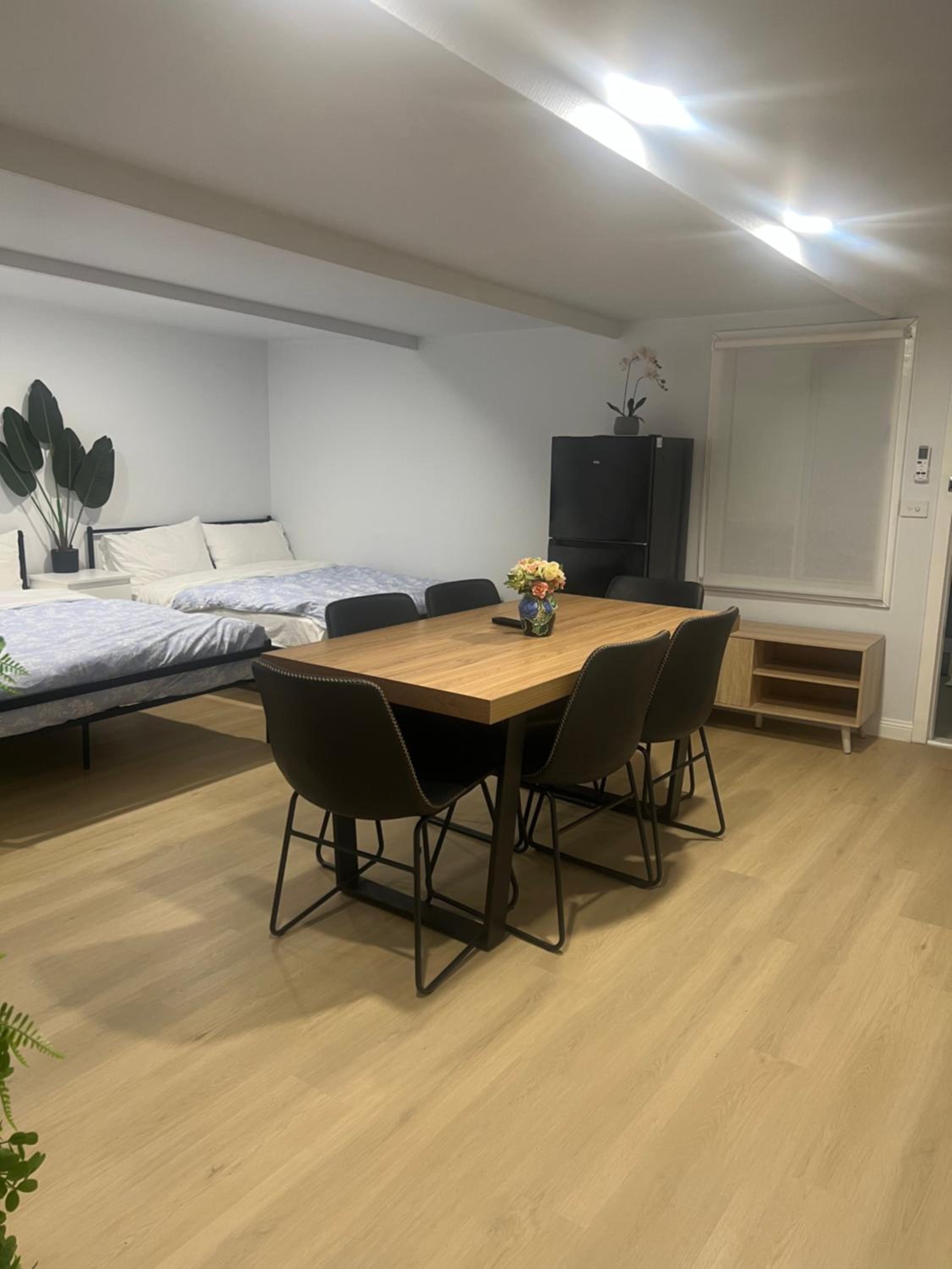 One-Bedroom House photo 2