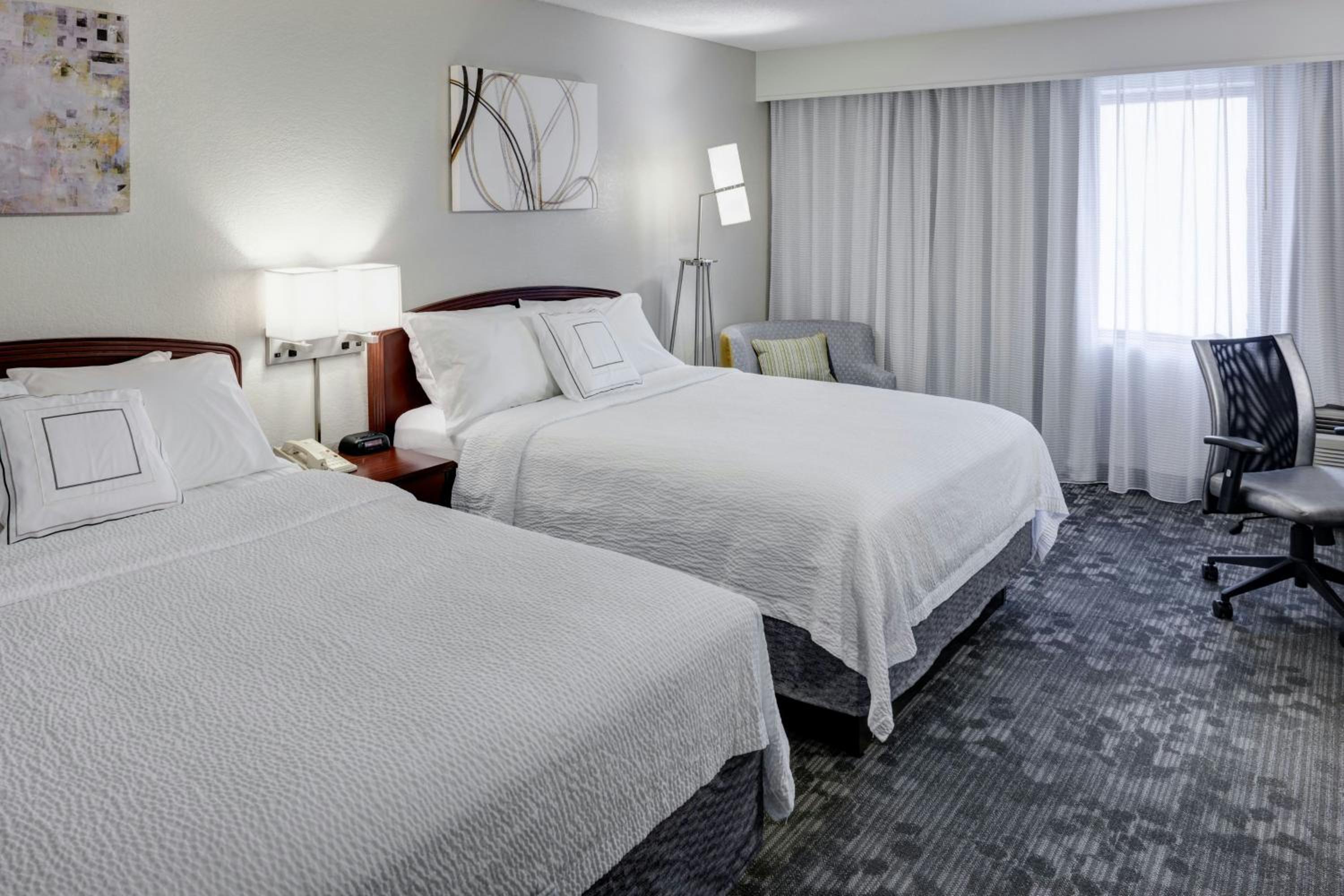 Queen Room with Two Queen Beds - Hearing Accessible - Photo 1
