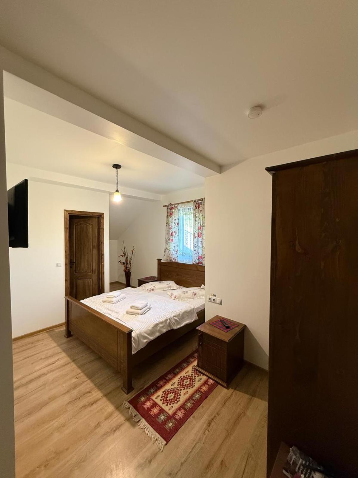 Triple Room with Mountain View photo 2
