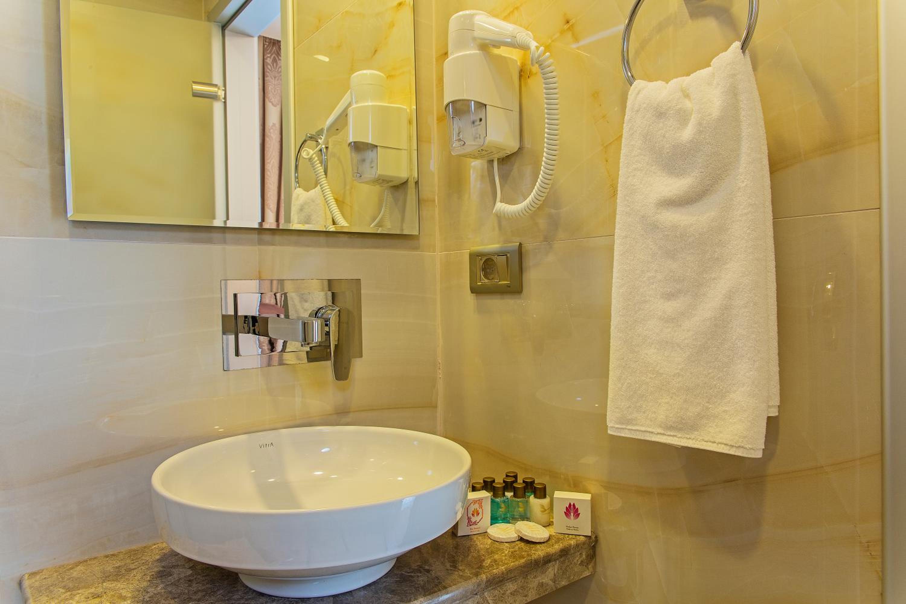 Standard Single Room photo 3