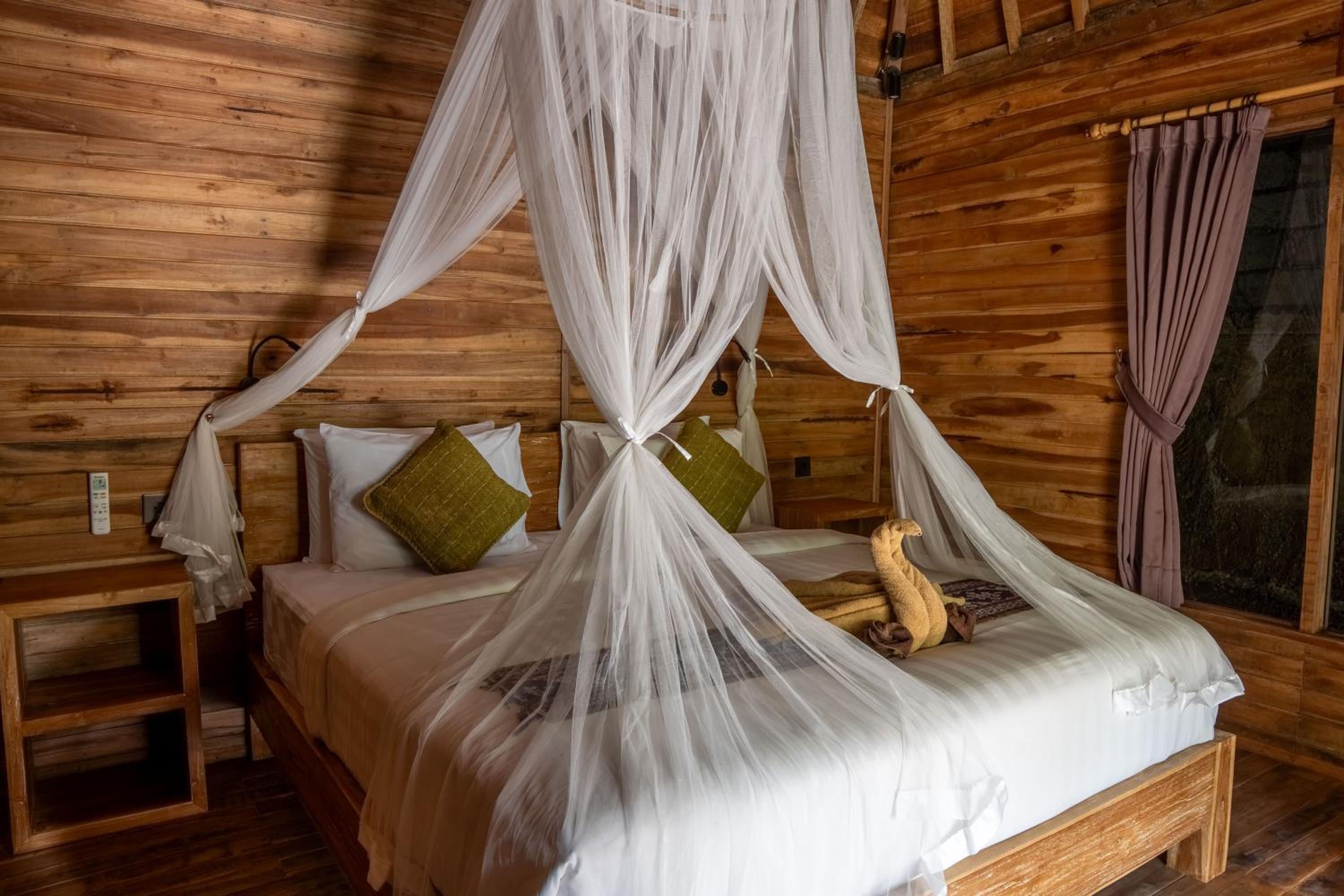 Grand Superior Room