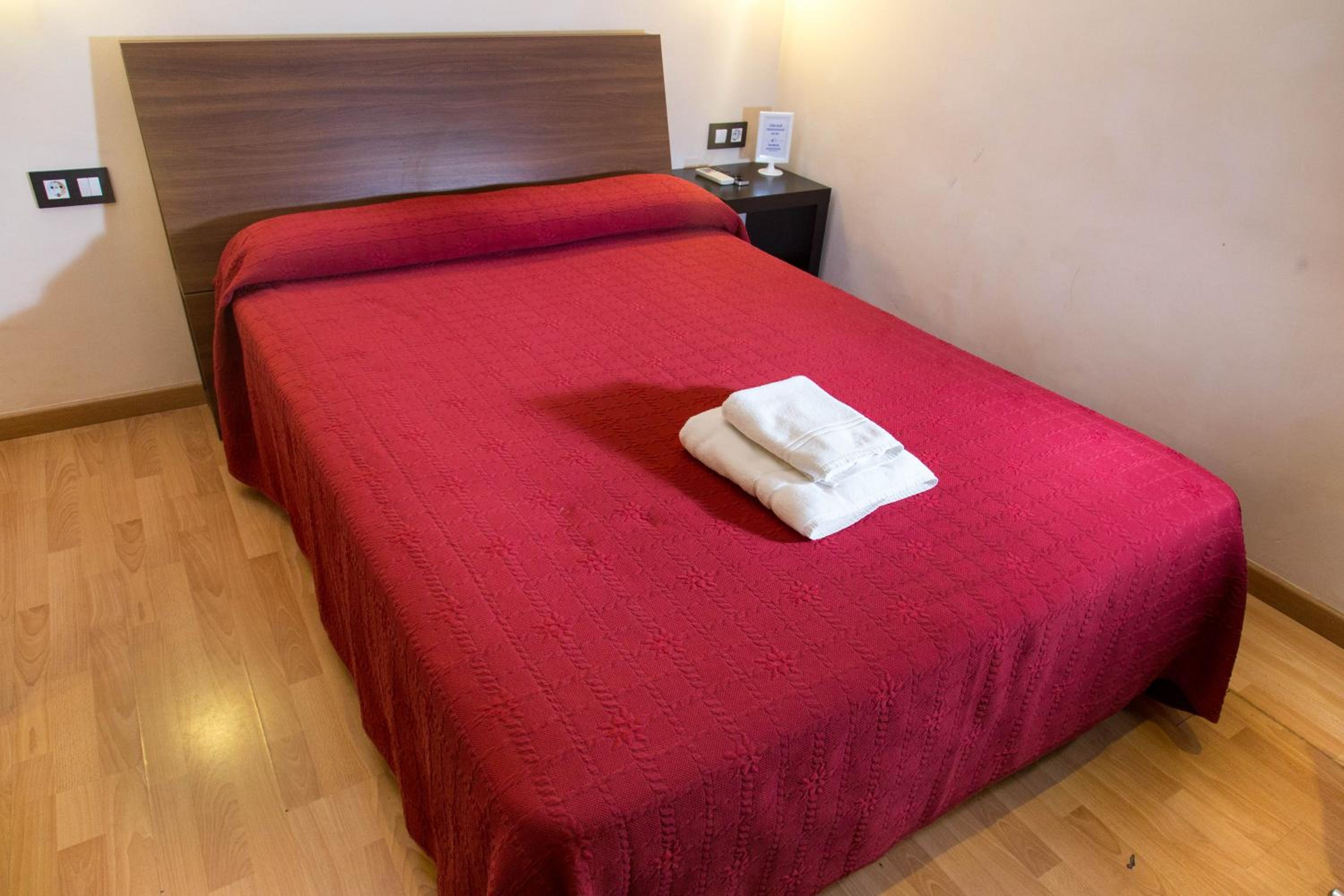 Standard Single Room photo 2