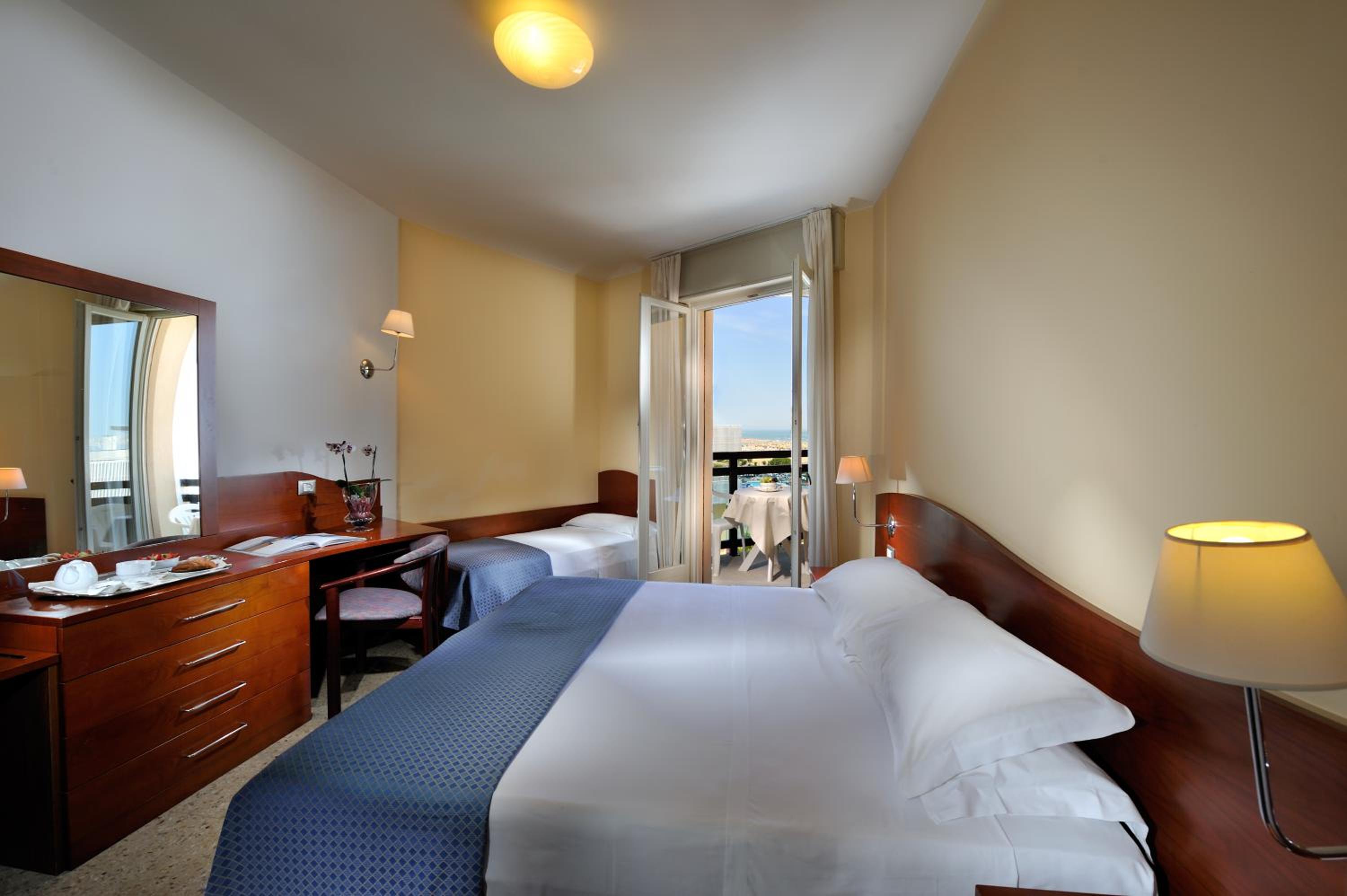 Triple Room with Sea View - Photo 1