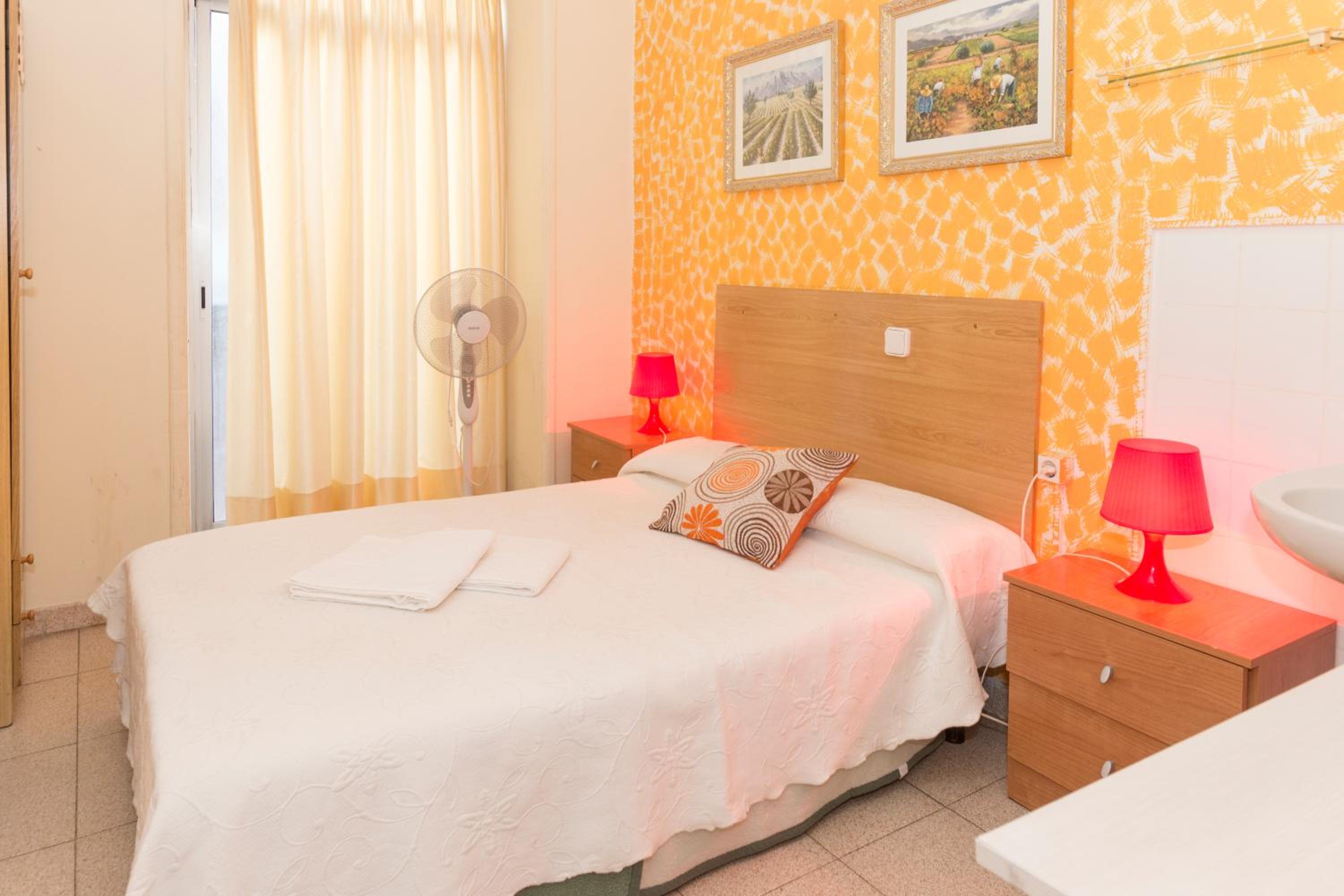 Double Room With Shared Bathroom photo 3