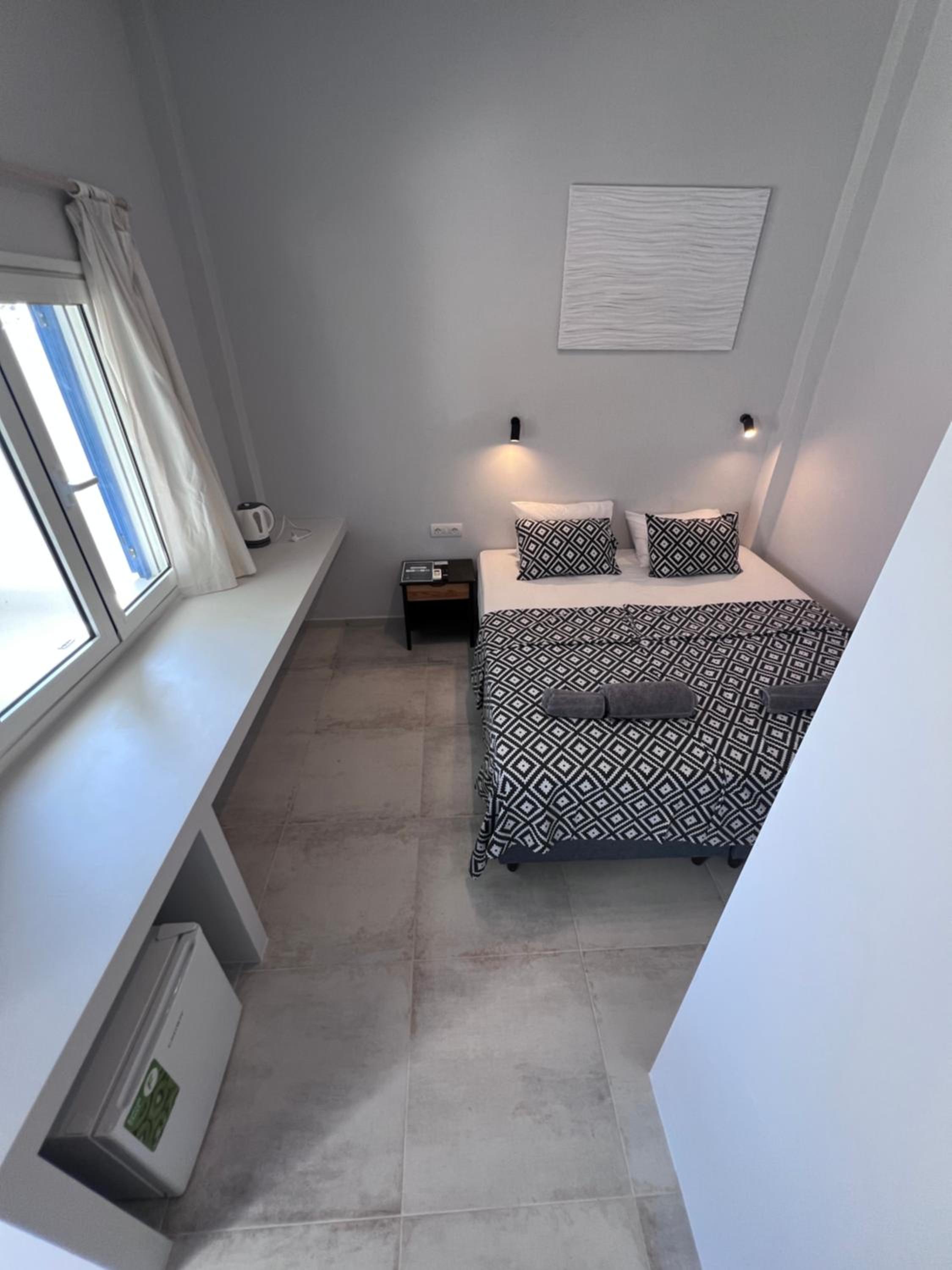 Double or Twin Room with Sea View photo 2