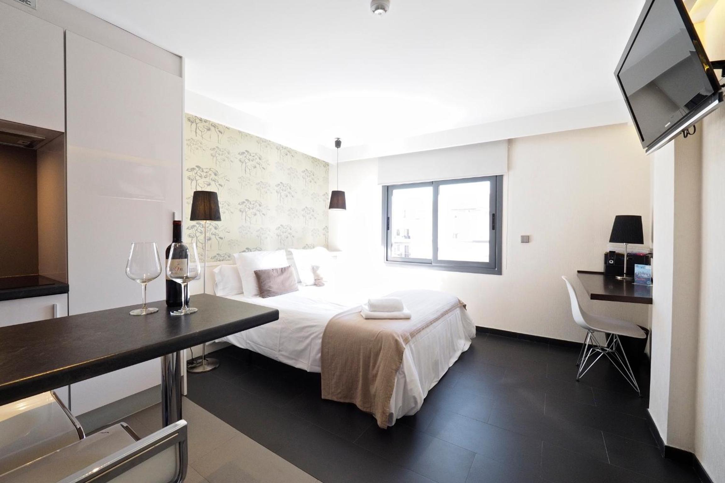 Deluxe Double Room photo 3