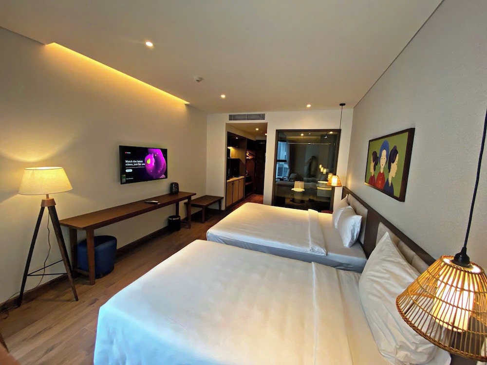 Deluxe Triple Room, Beach View photo 1