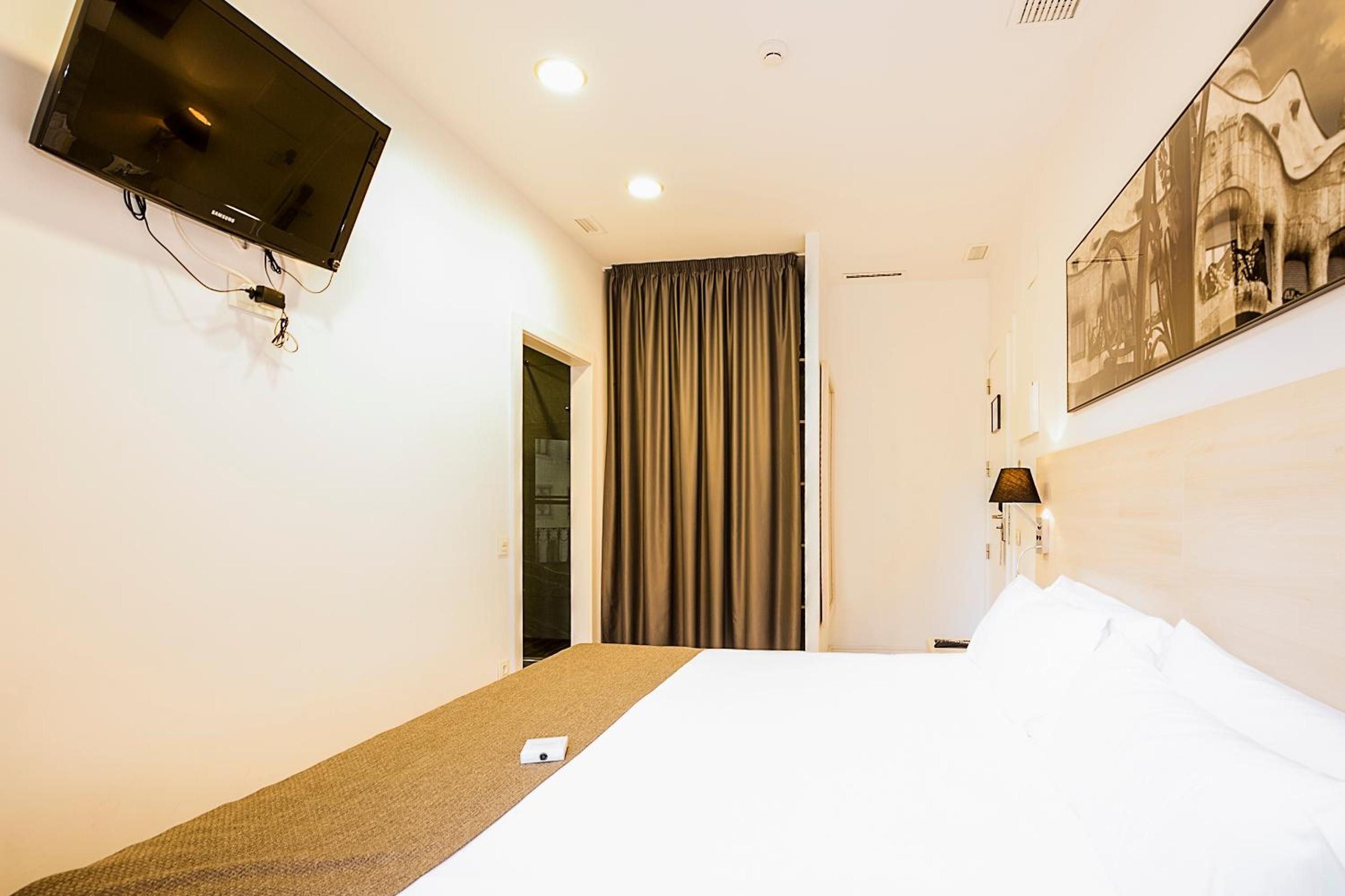 Double or Twin Room photo 2