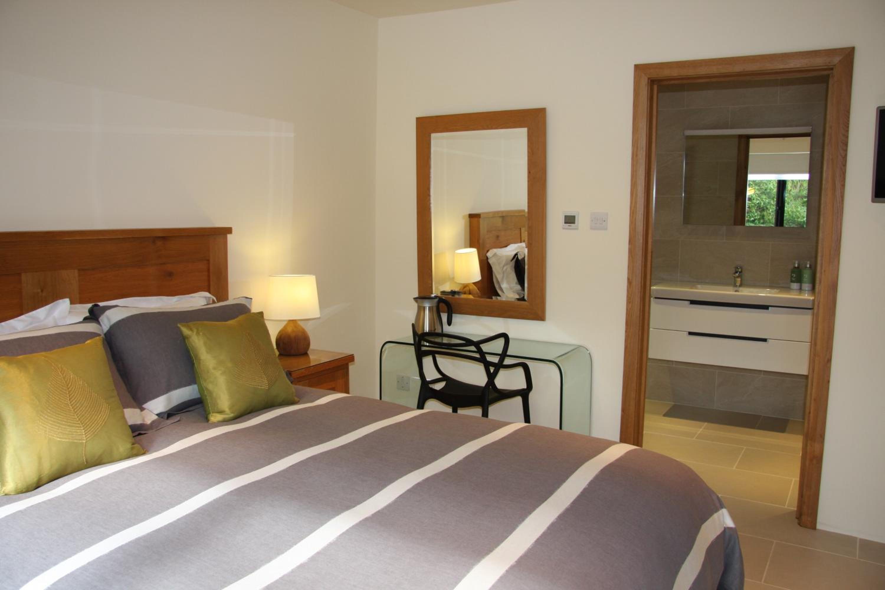  King Size Room with Garden View photo 1