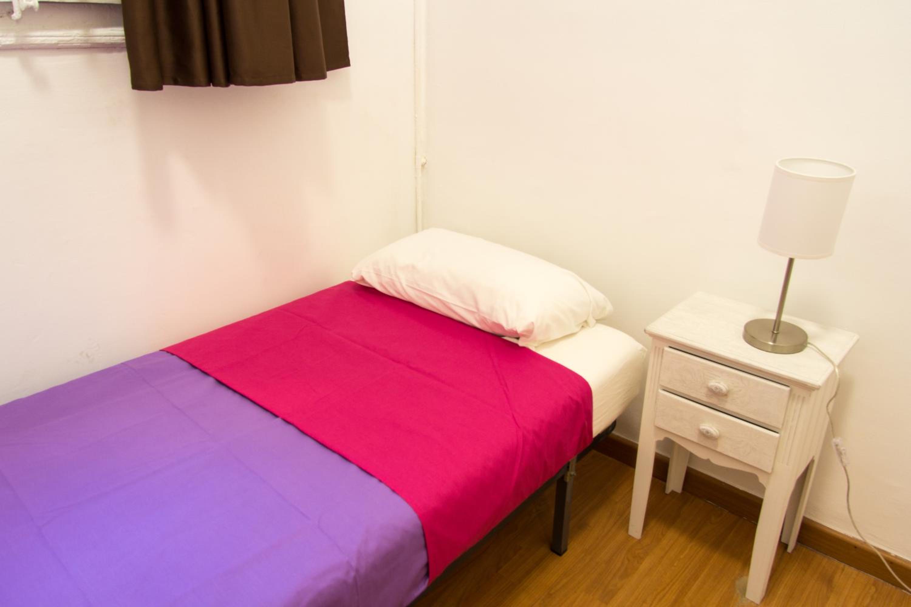 Standard Single Room with Shared Bathroom photo 3
