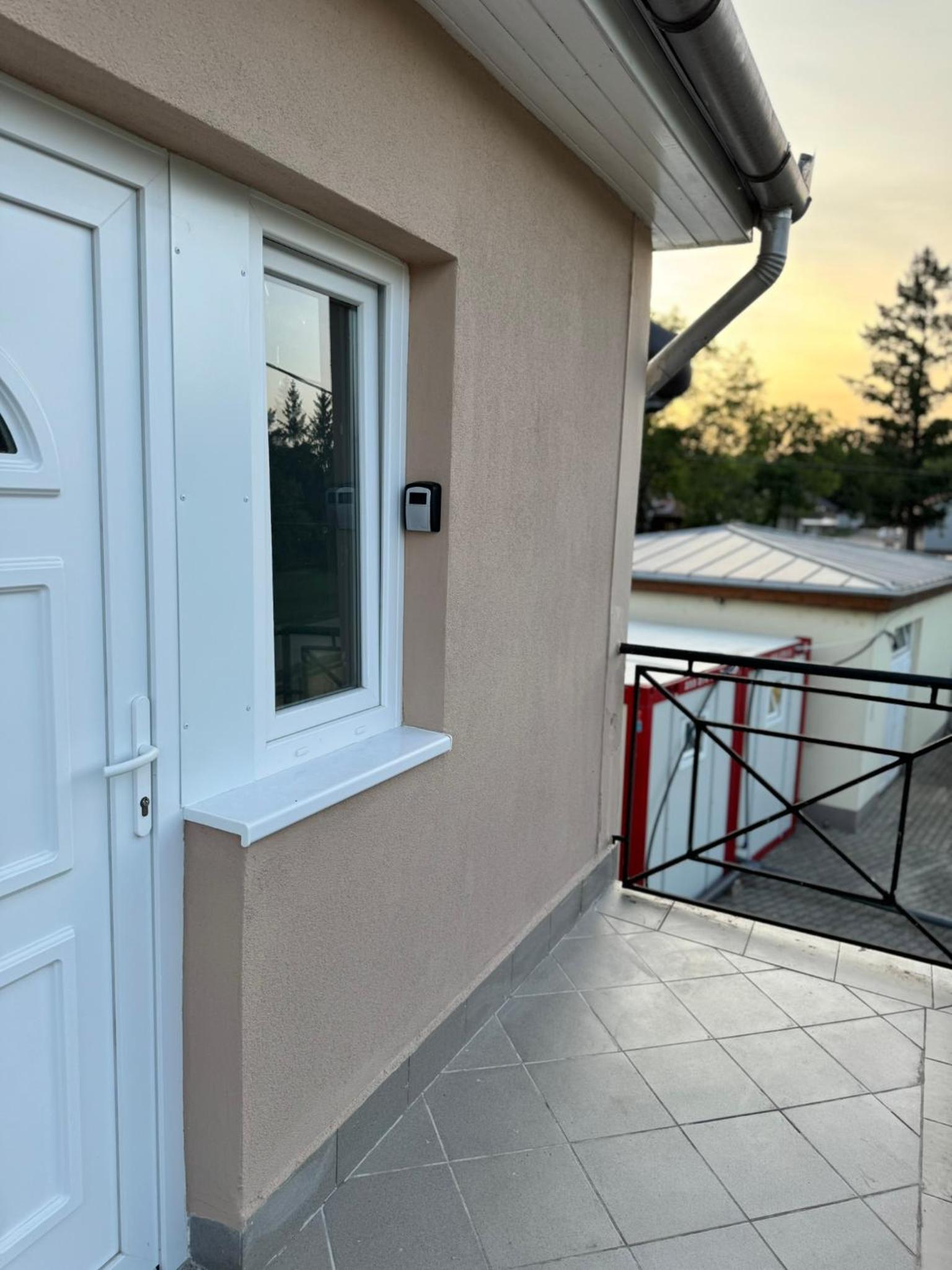 Apartment with Terrace