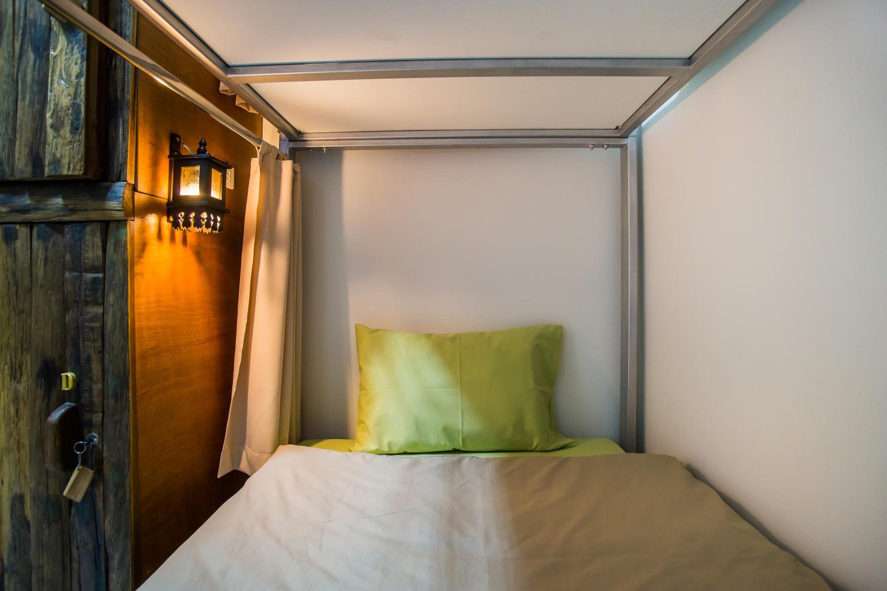 Bunk Bed in Mixed Dormitory Room photo 3