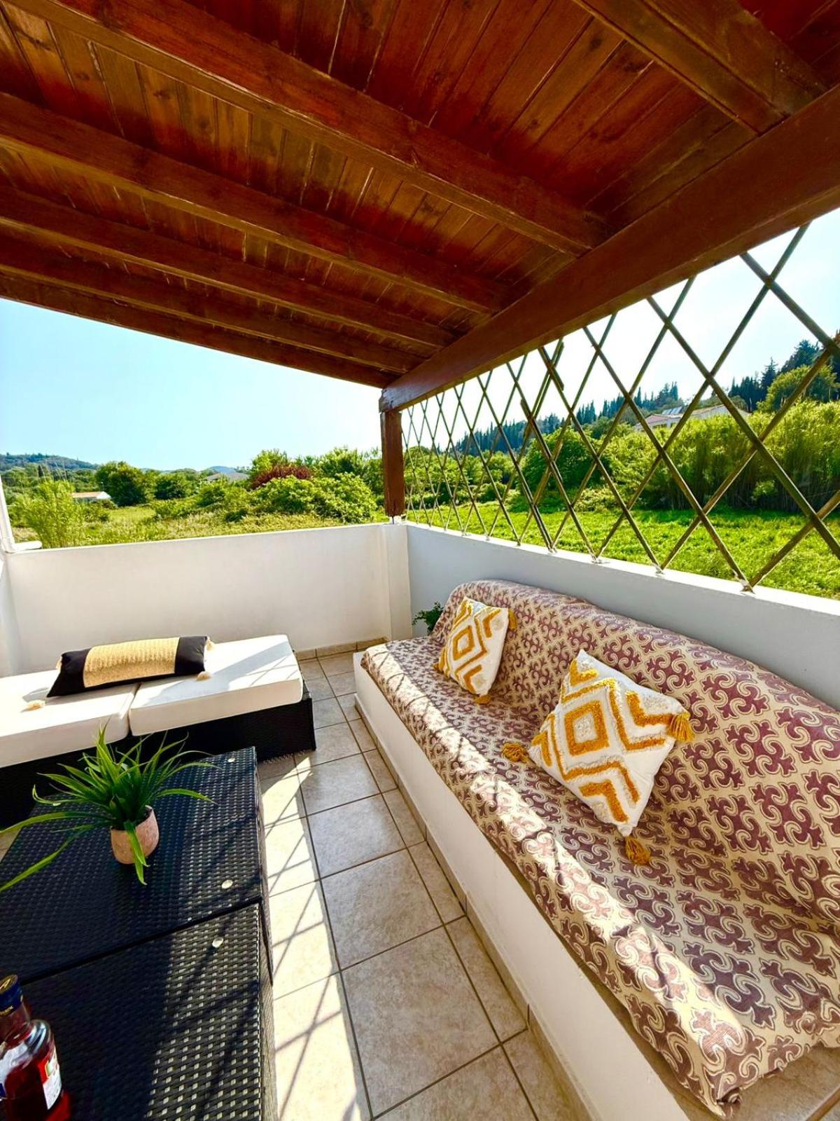 Deluxe Double or Twin Room with Pool View