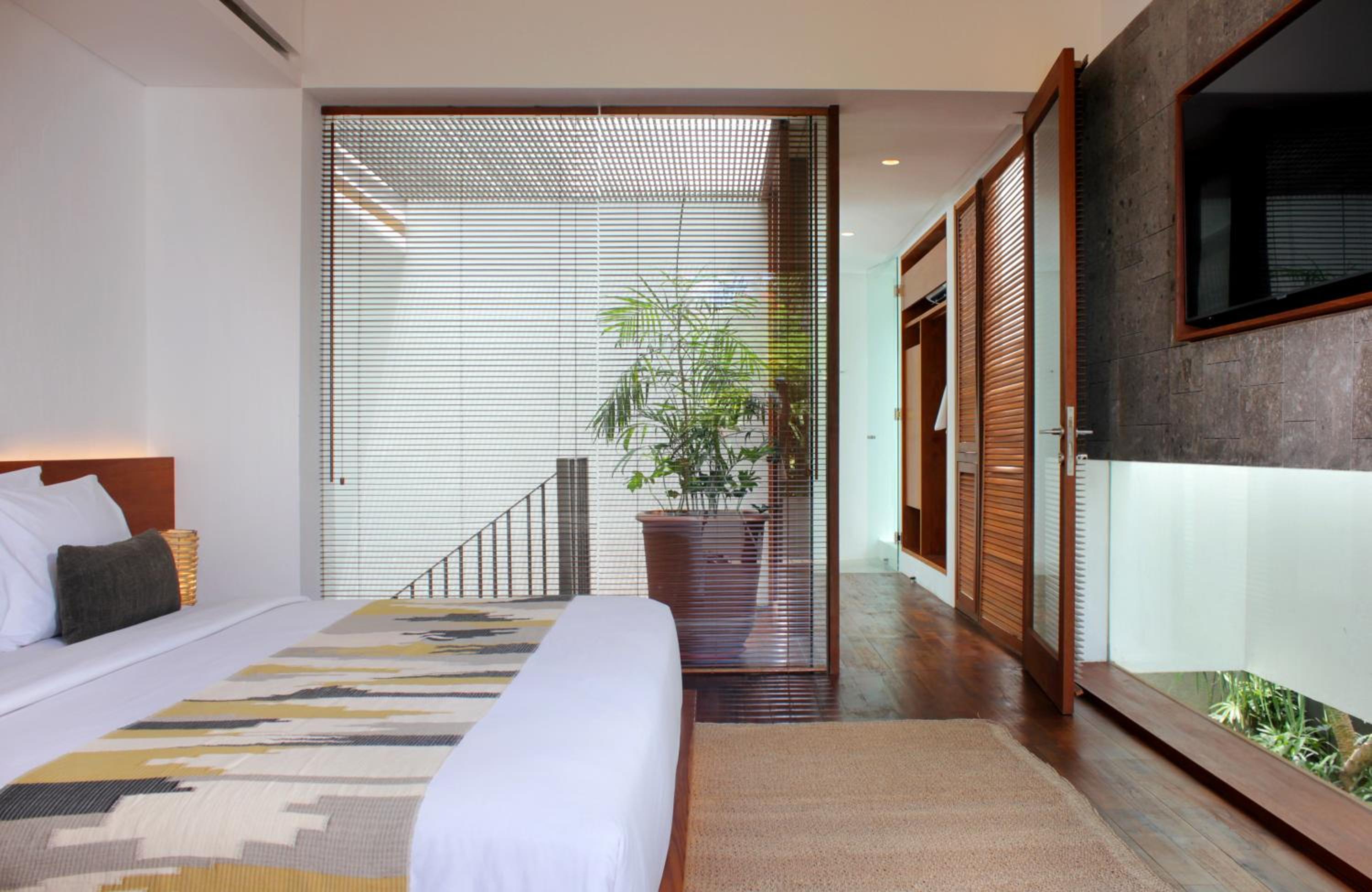 Two Bedroom Pool Villa with Free Spa - Photo 4