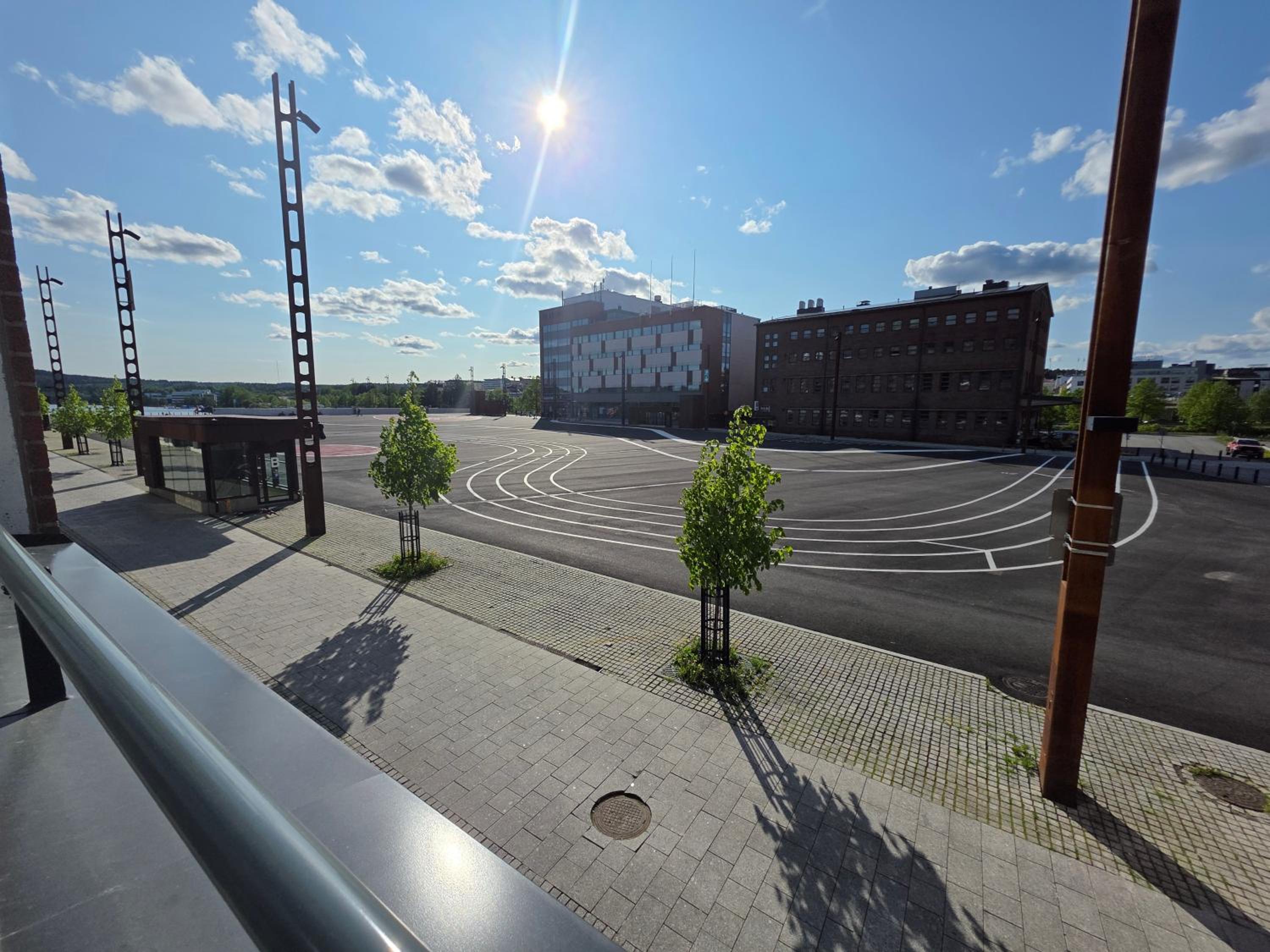 One-Bedroom Apartment with Balcony photo 2