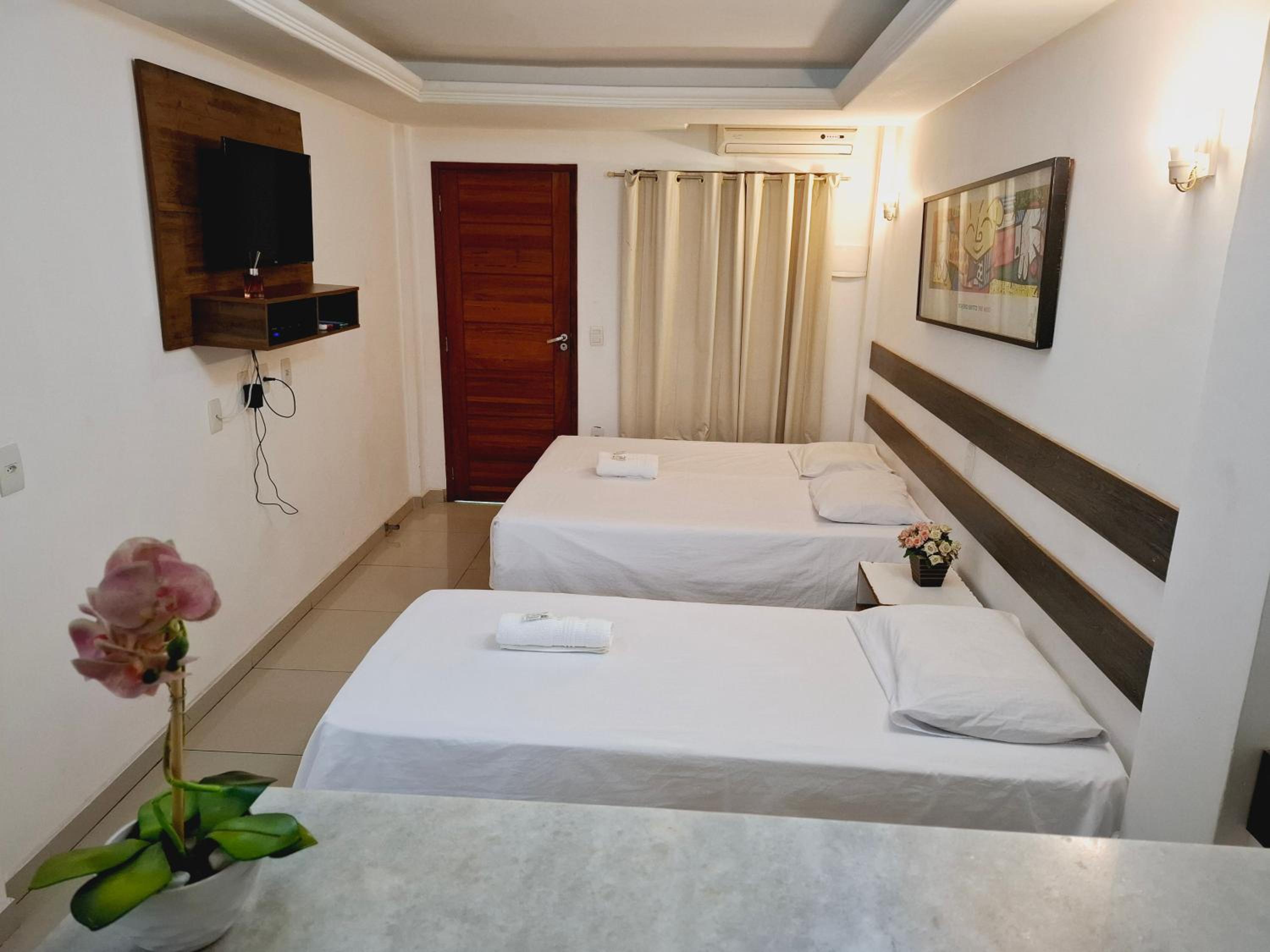 Standard Quadruple Room - Photo 2