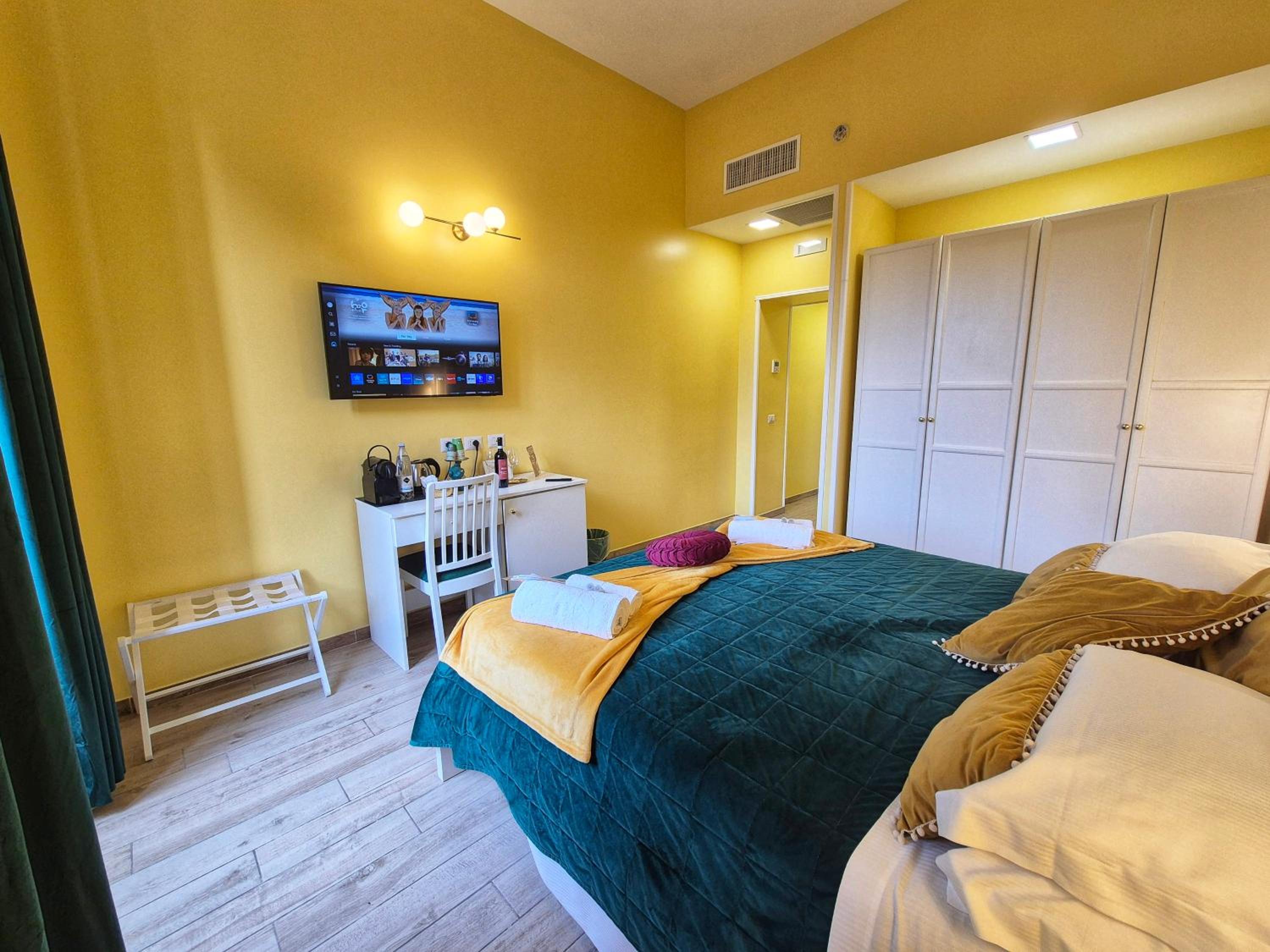 Superior Queen Room photo 1