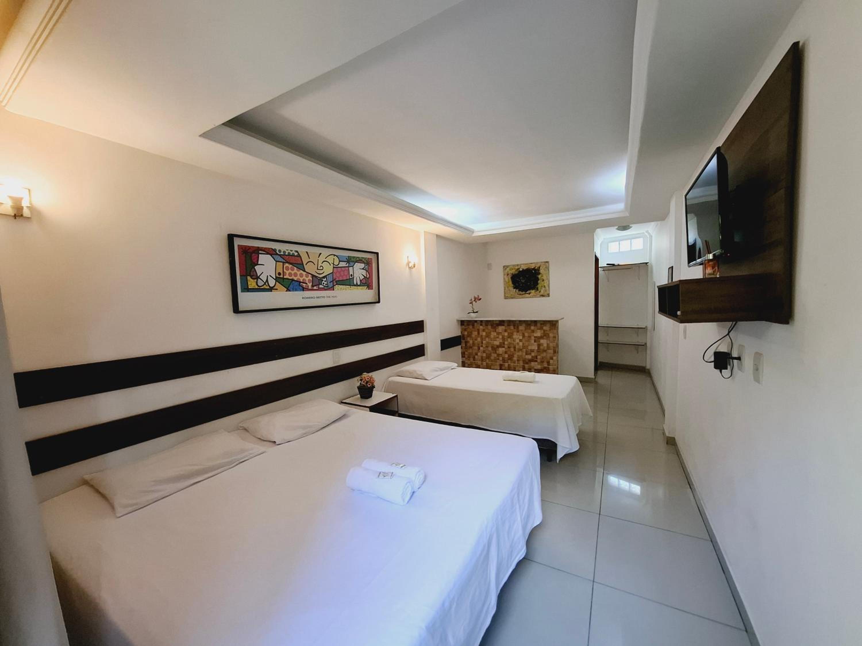 Standard Quadruple Room - Photo 10