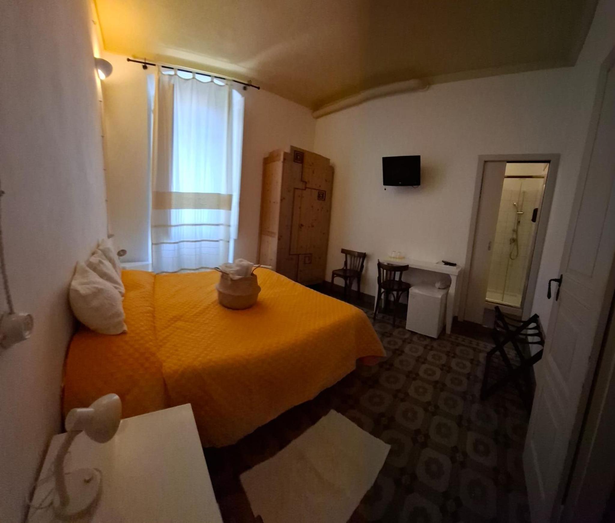 Double or Twin Room photo 1