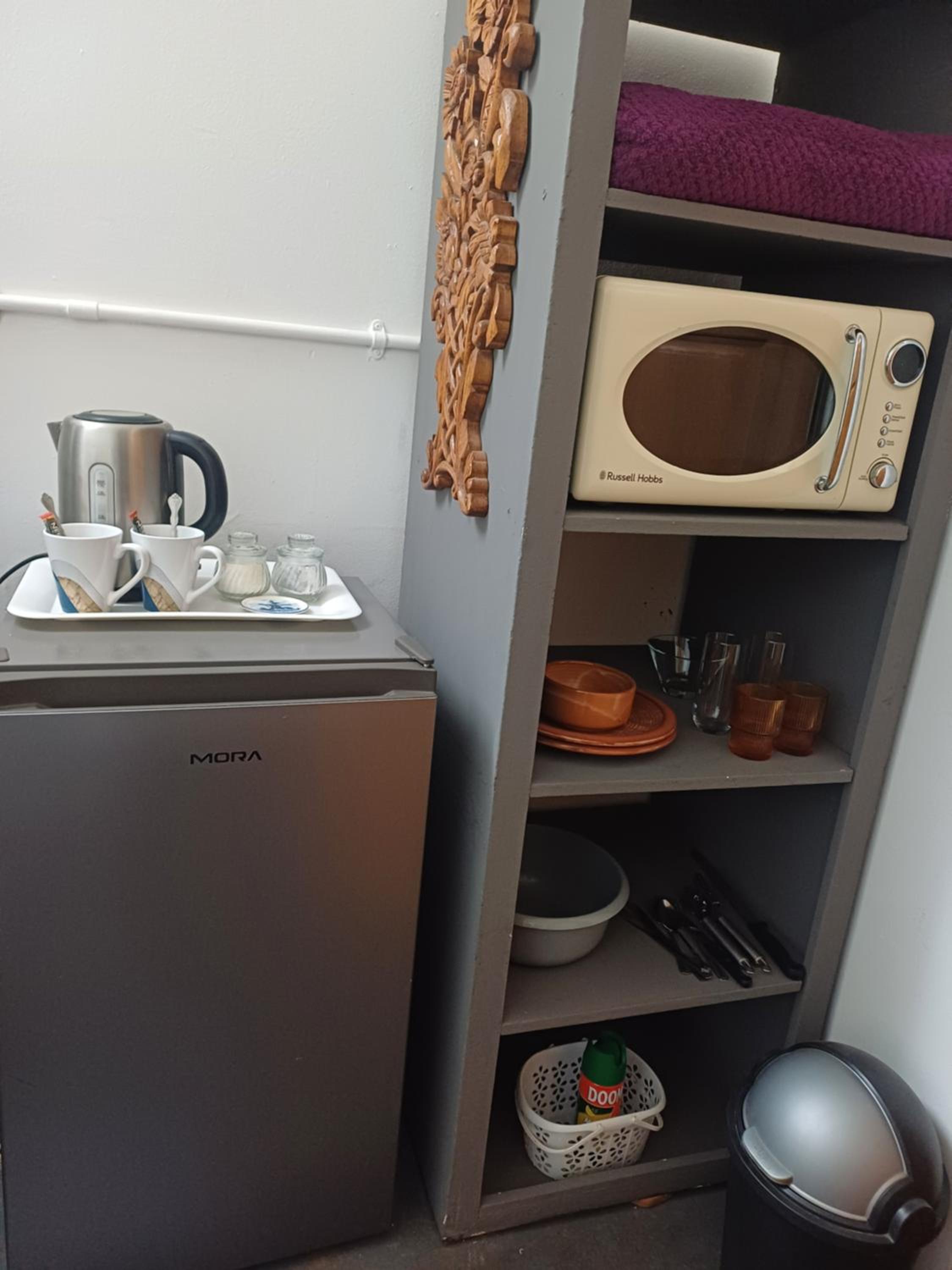 Budget Single Room photo 3