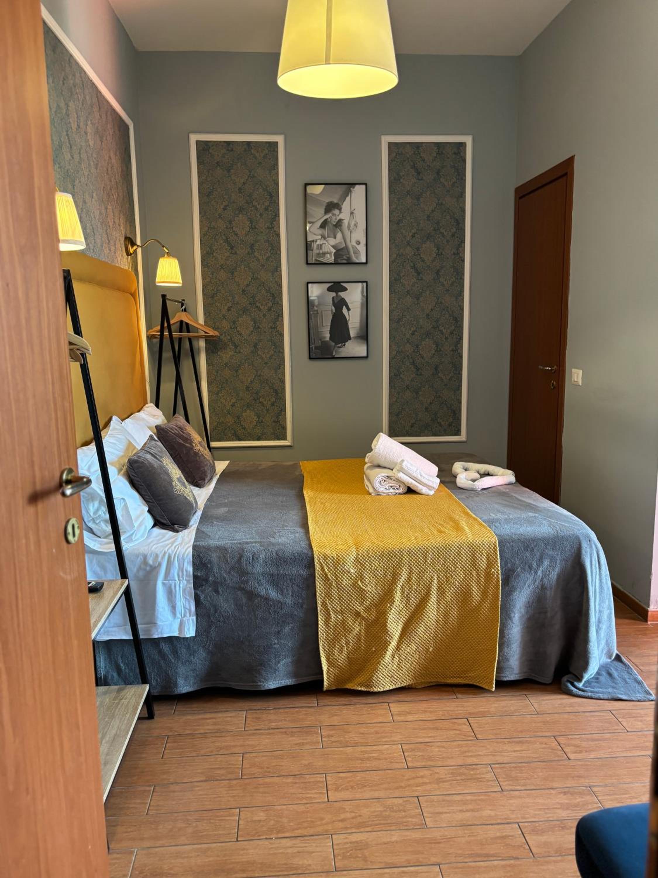 King Room with Balcony