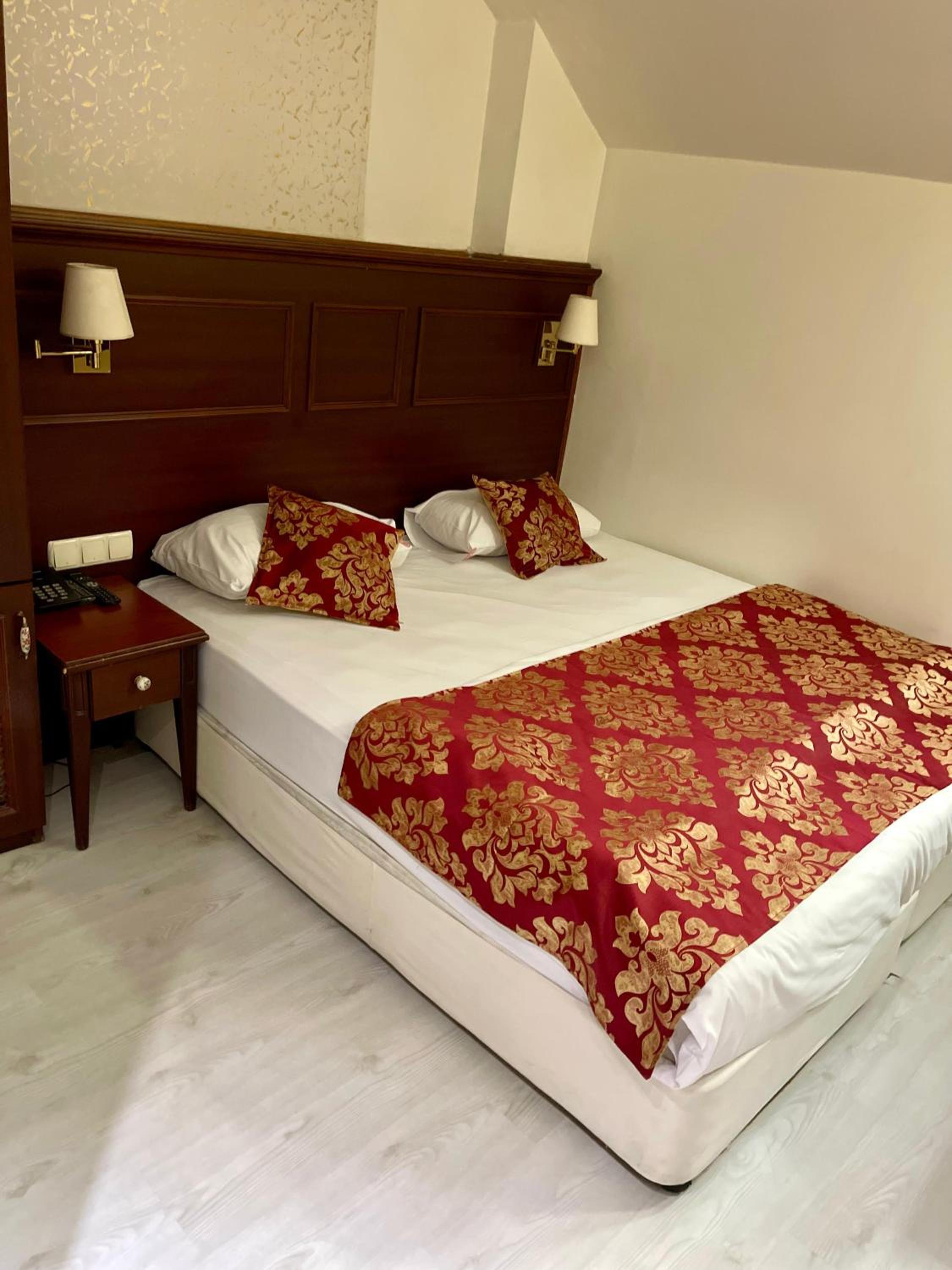 Double Room - Ground Floor photo 3