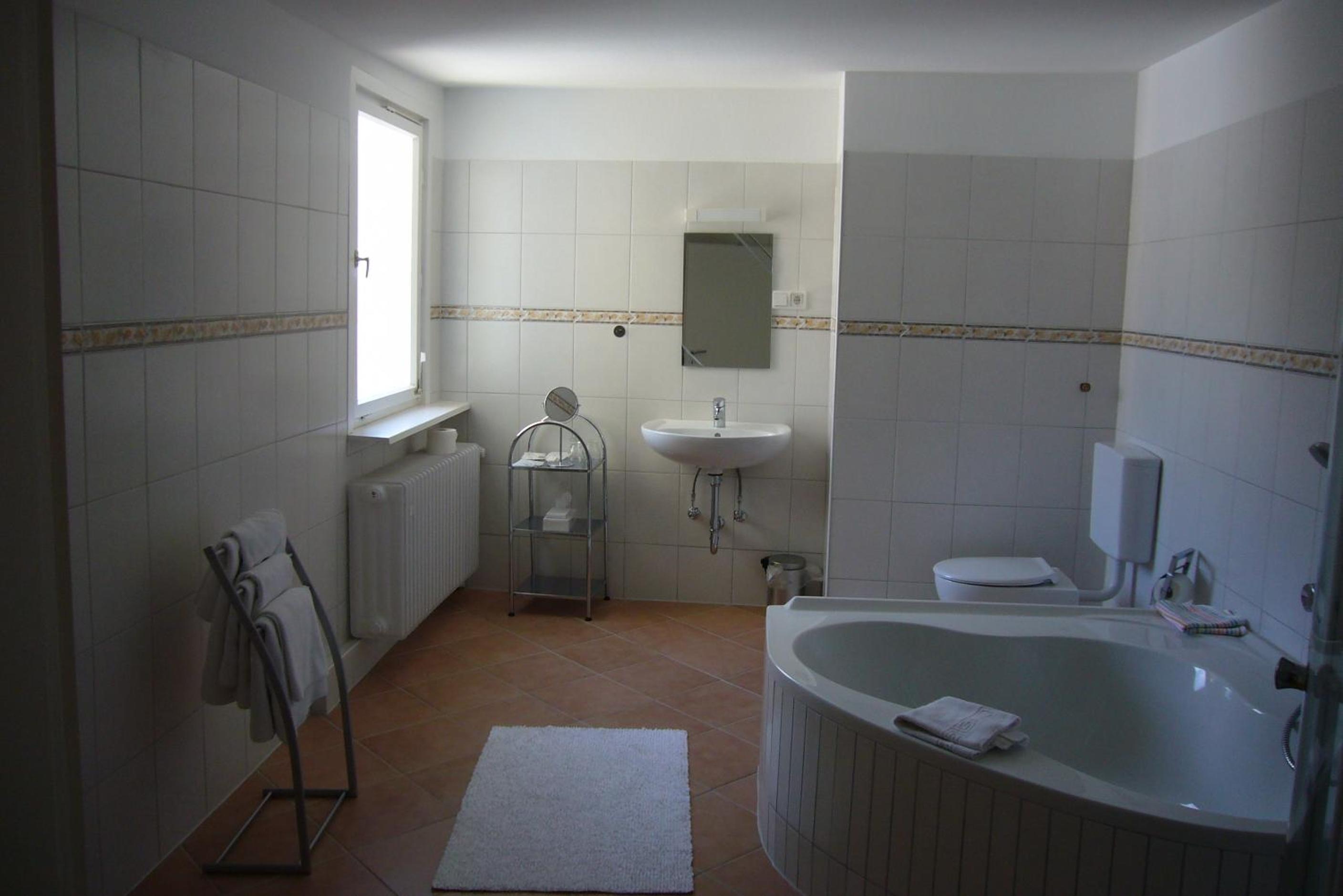 Double Room - Photo 3