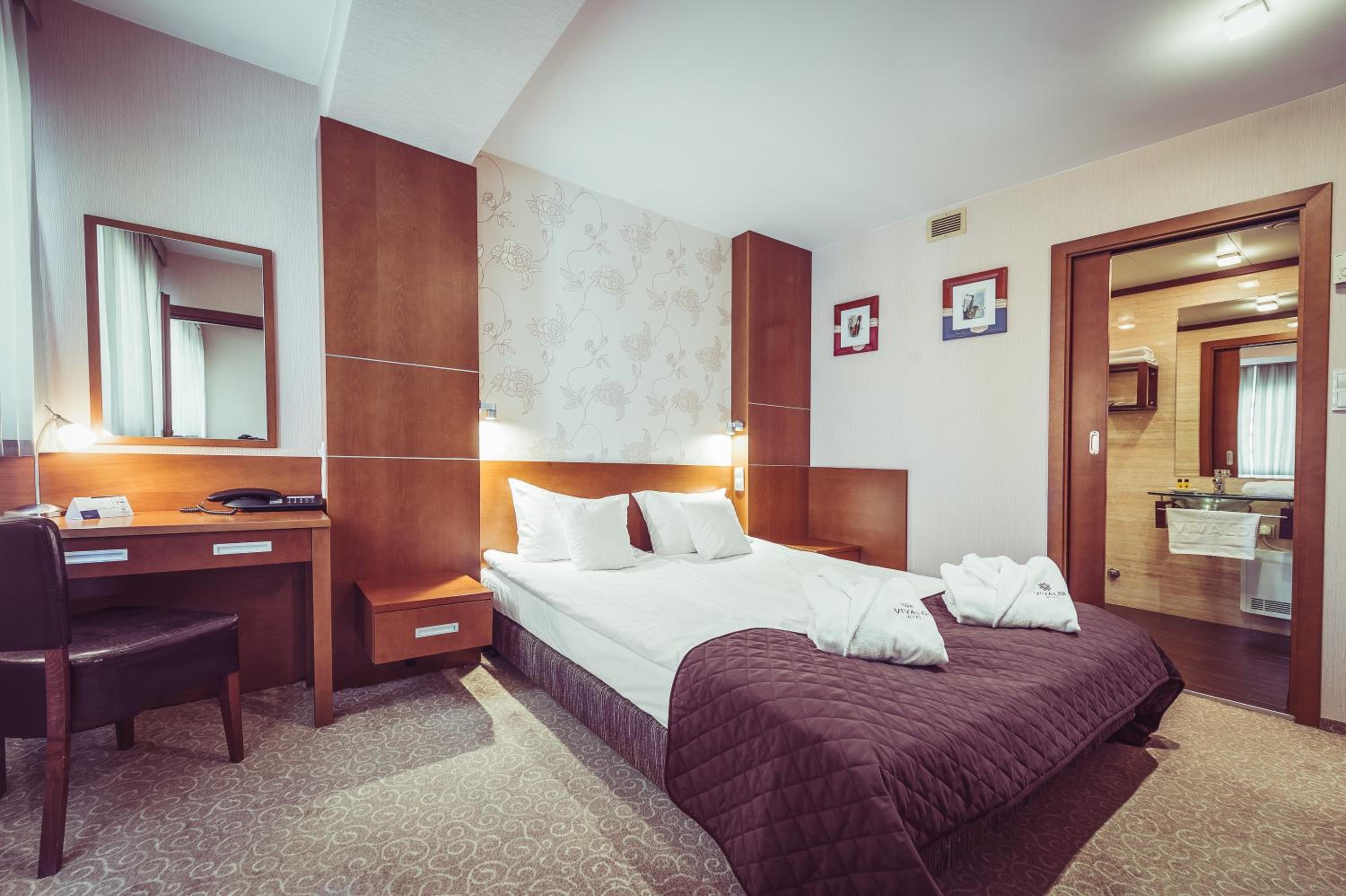 Business Apartment - Photo 3